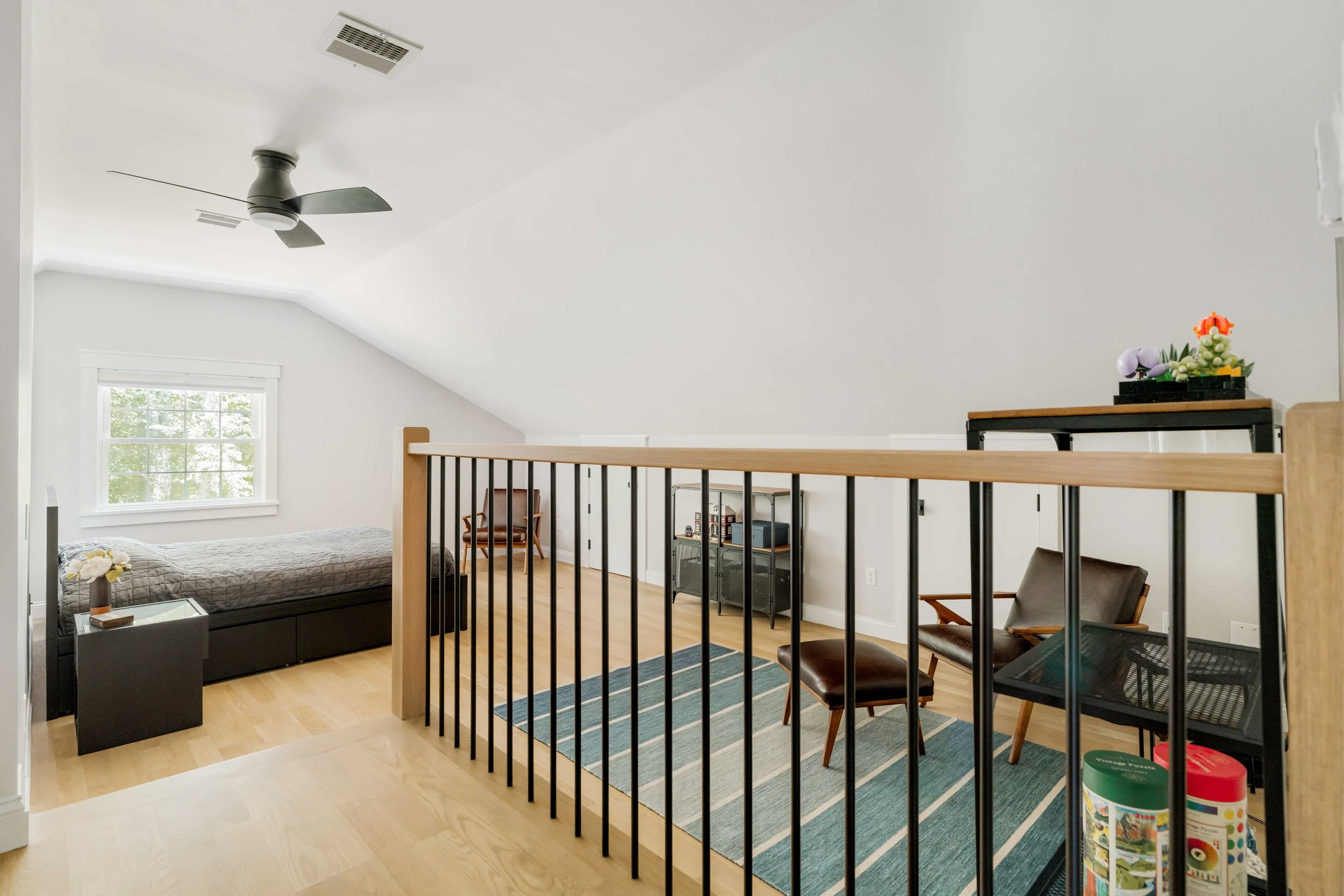 Bed 1-04520.jpg