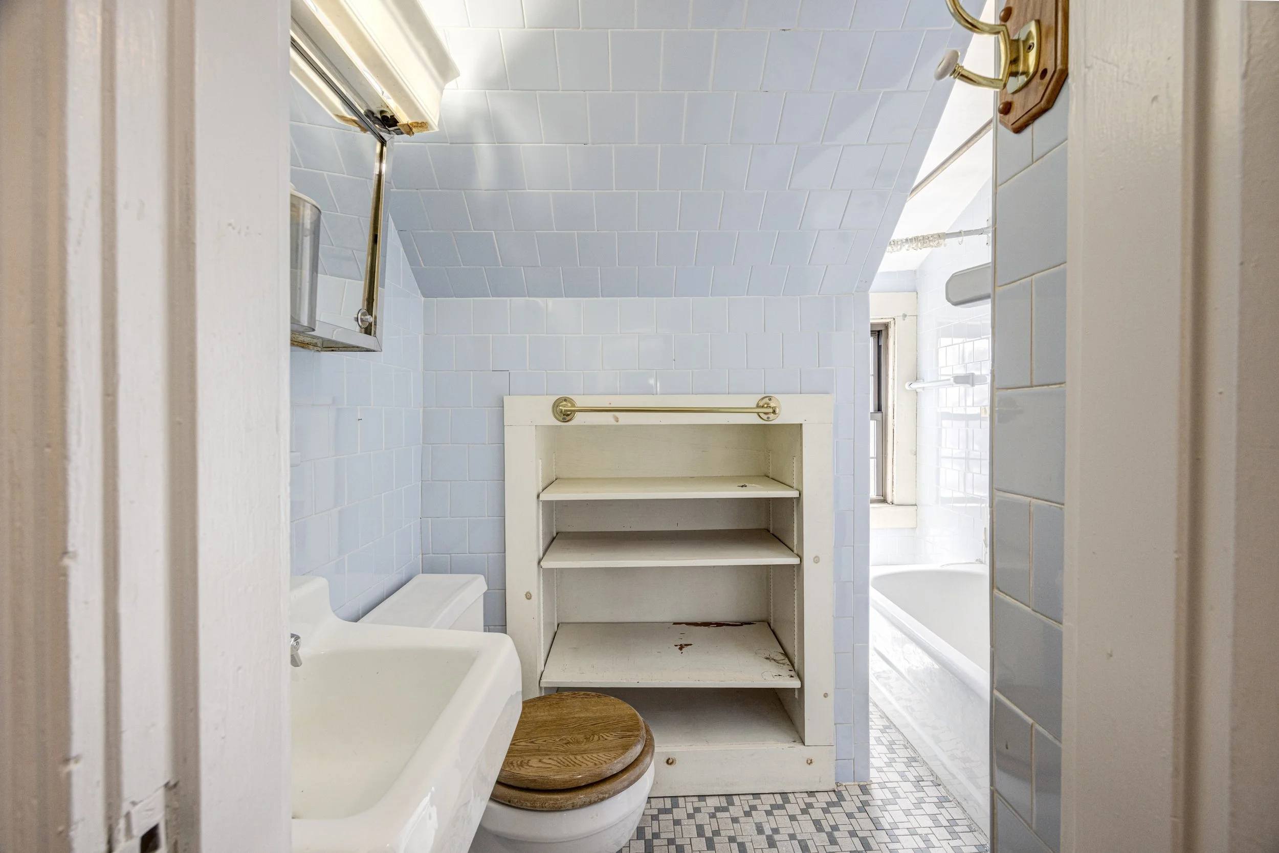 41 Meacham Rd For Web-18.jpg