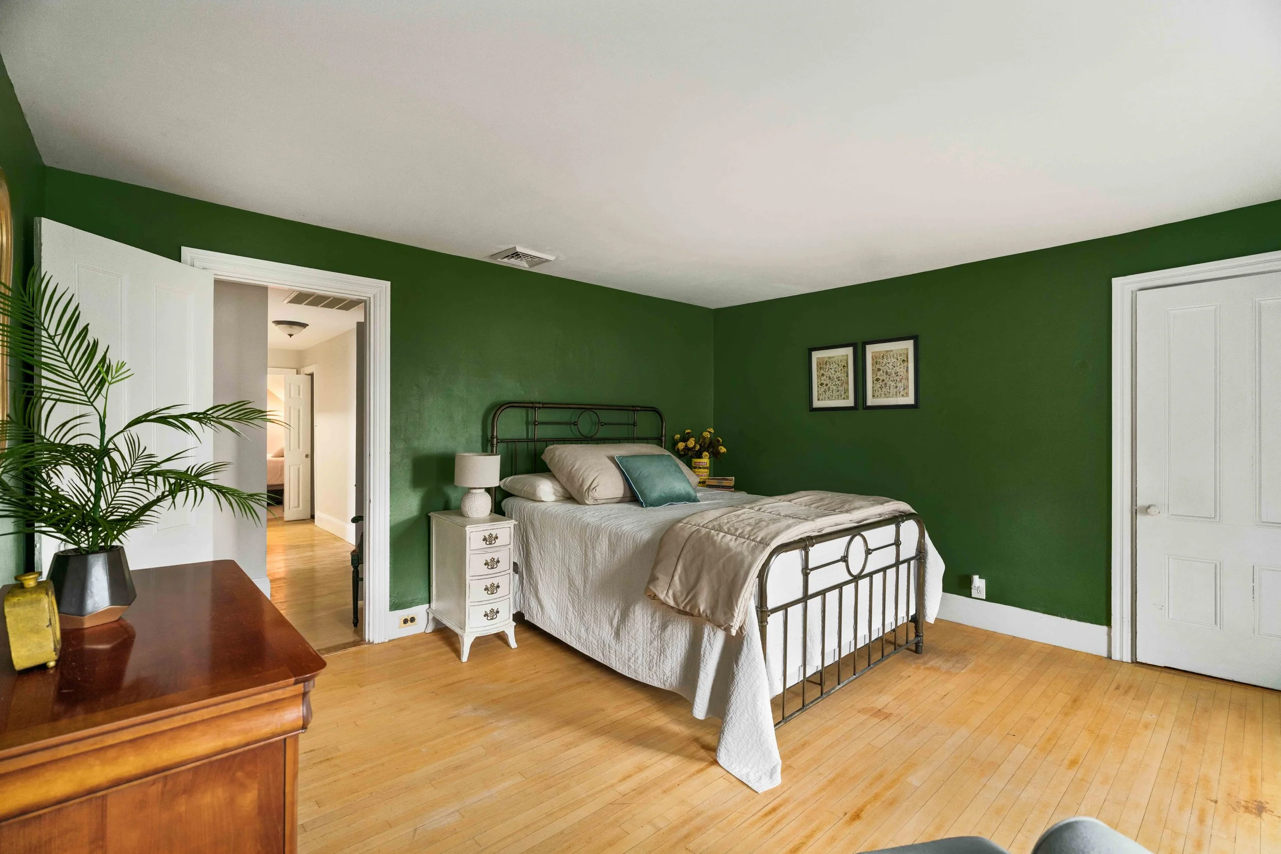 Bedroom-4.jpg