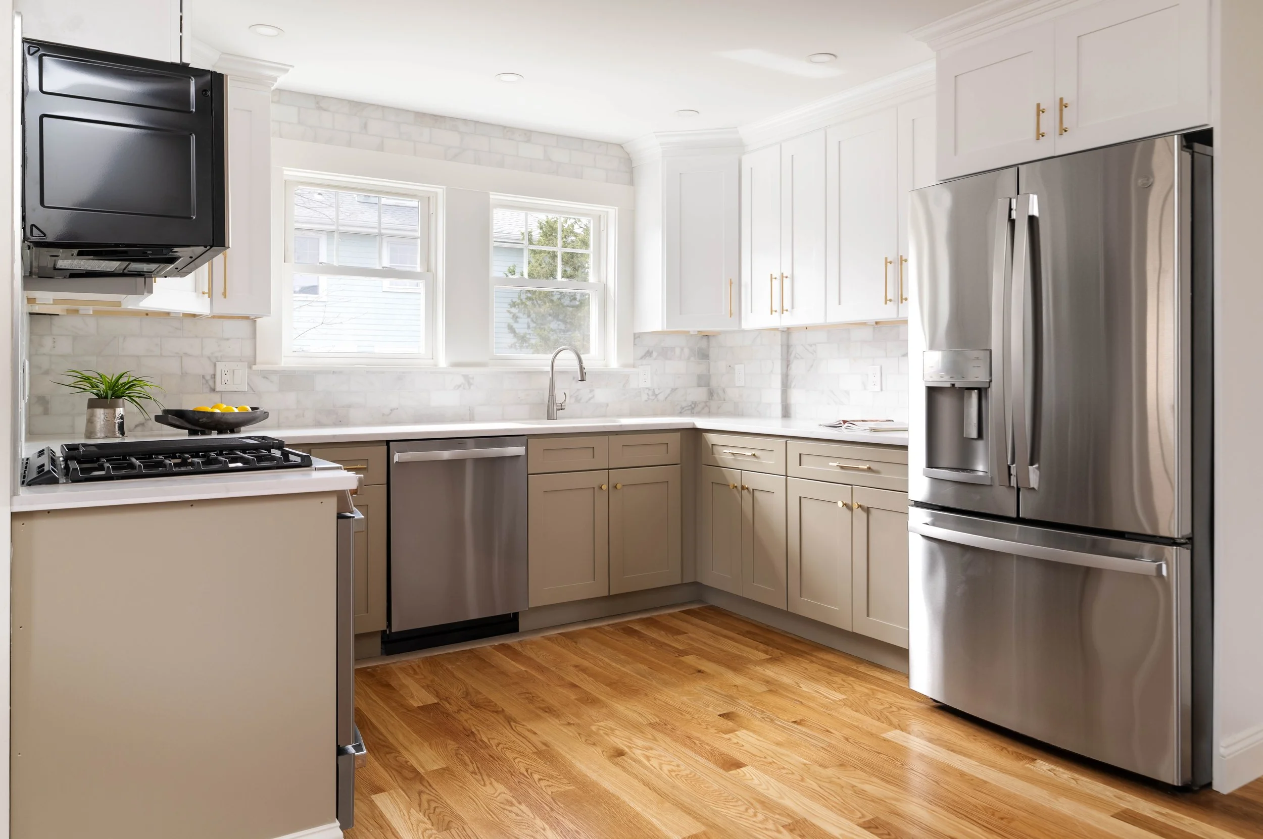 Kitchen Dining--6.jpg