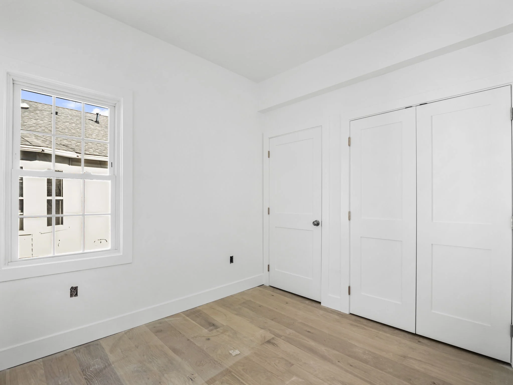 11-web-or-mls-350 Windsor St Unit 2 Cambridge MA 11.jpg