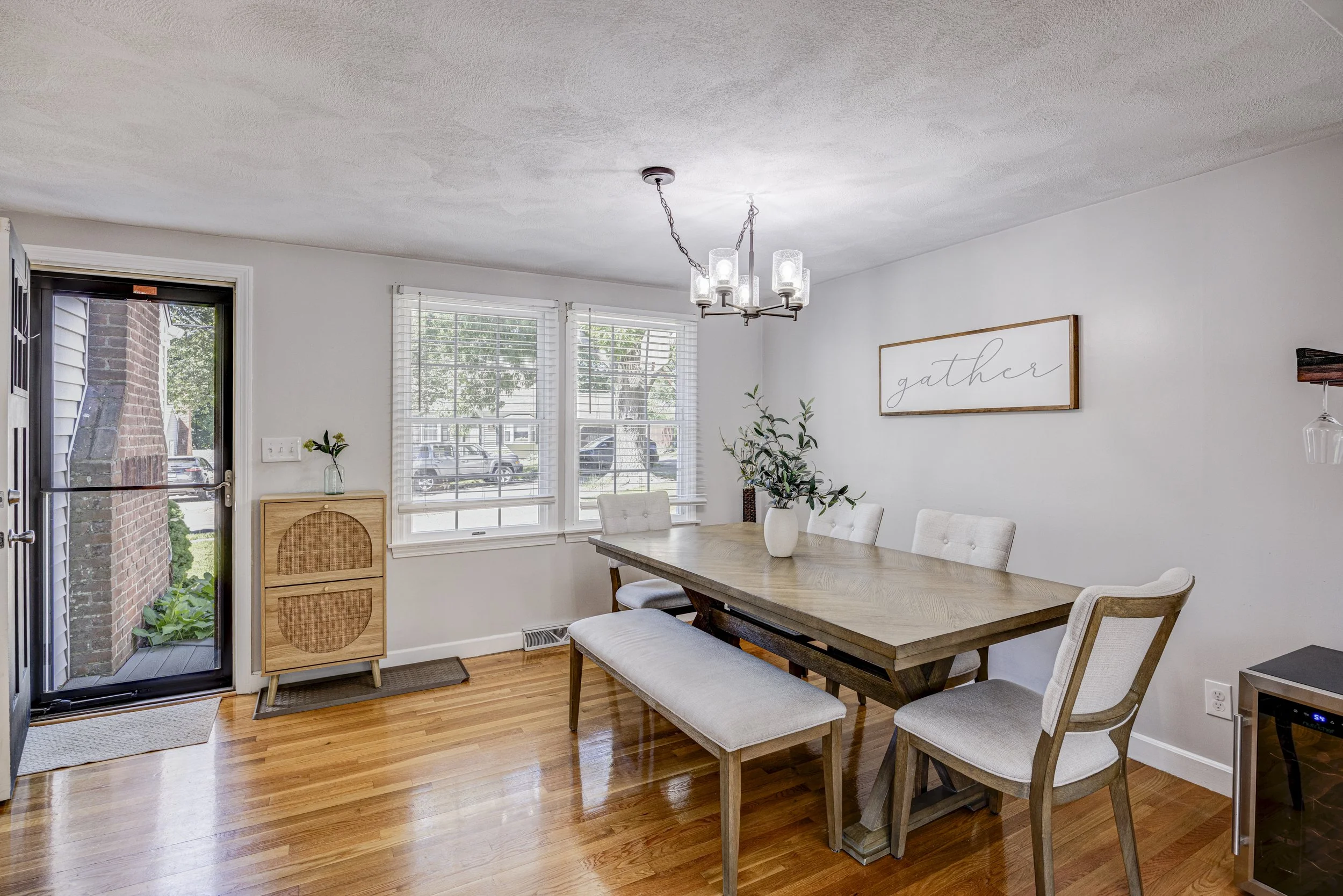 27 Lawnview Drive For Web-12.jpg
