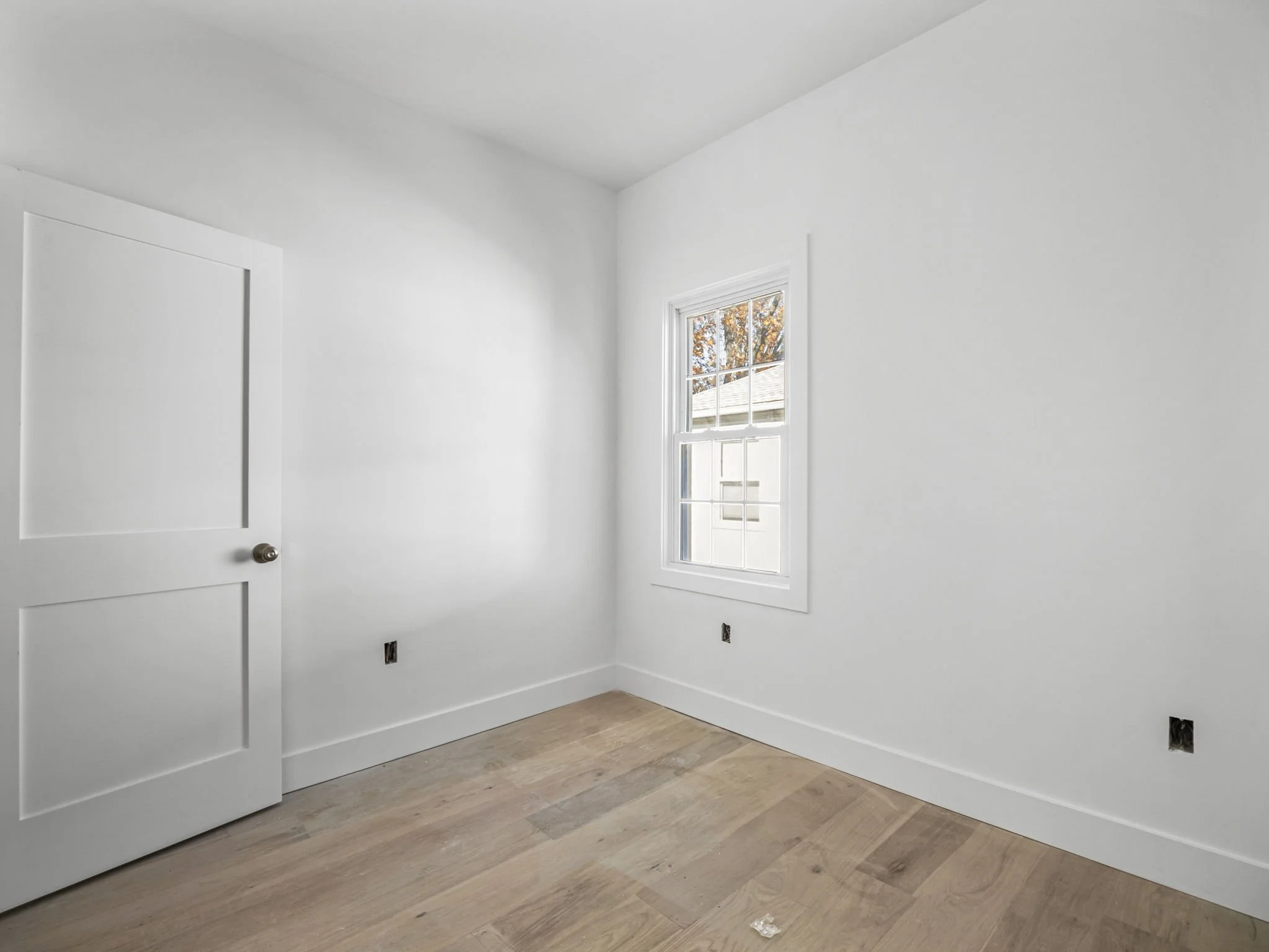 14-web-or-mls-350 Windsor St Unit 2 Cambridge MA 14.jpg