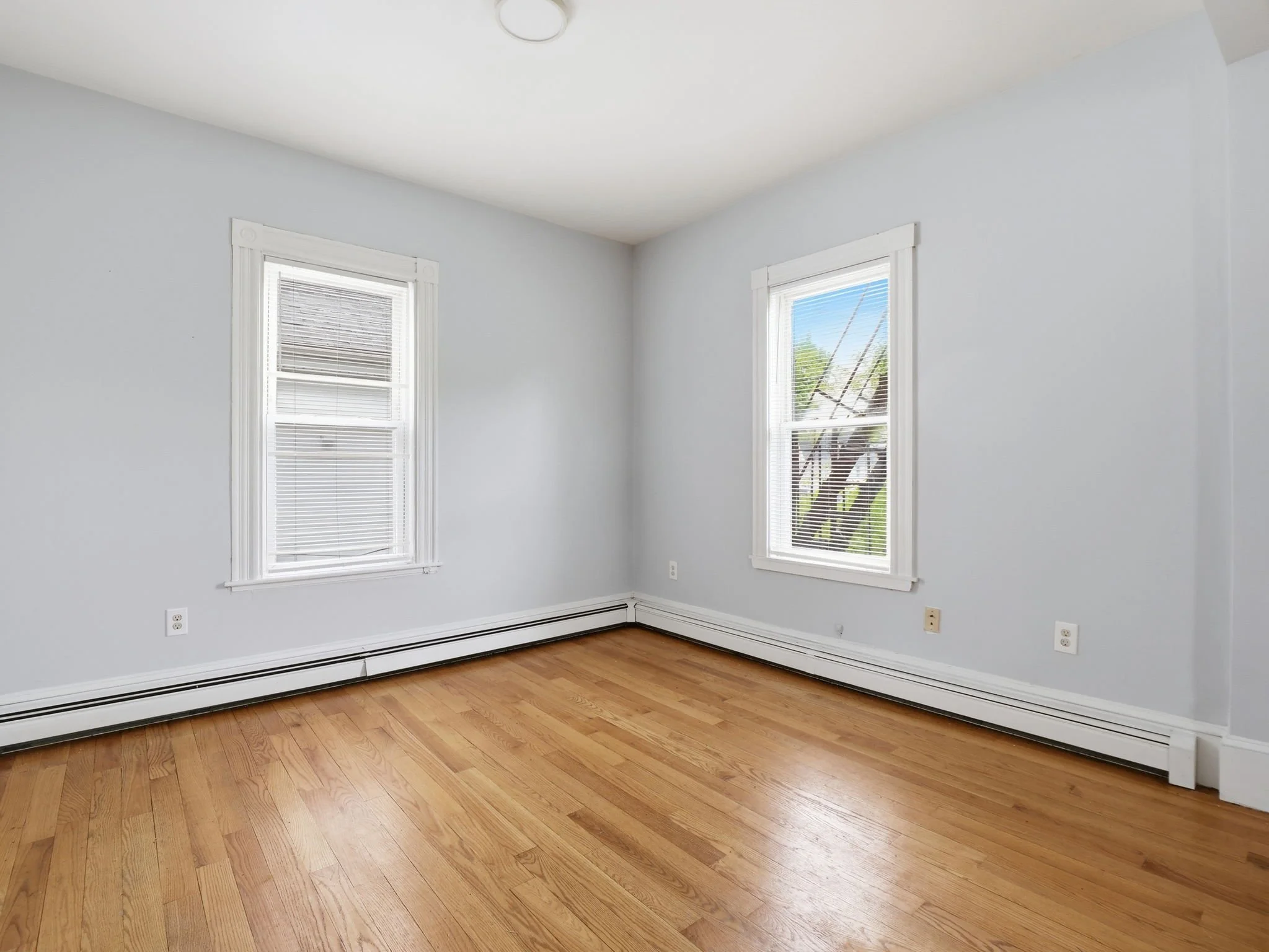 12-web-or-mls-7_Corbet_St_Boston_MA_028.jpg