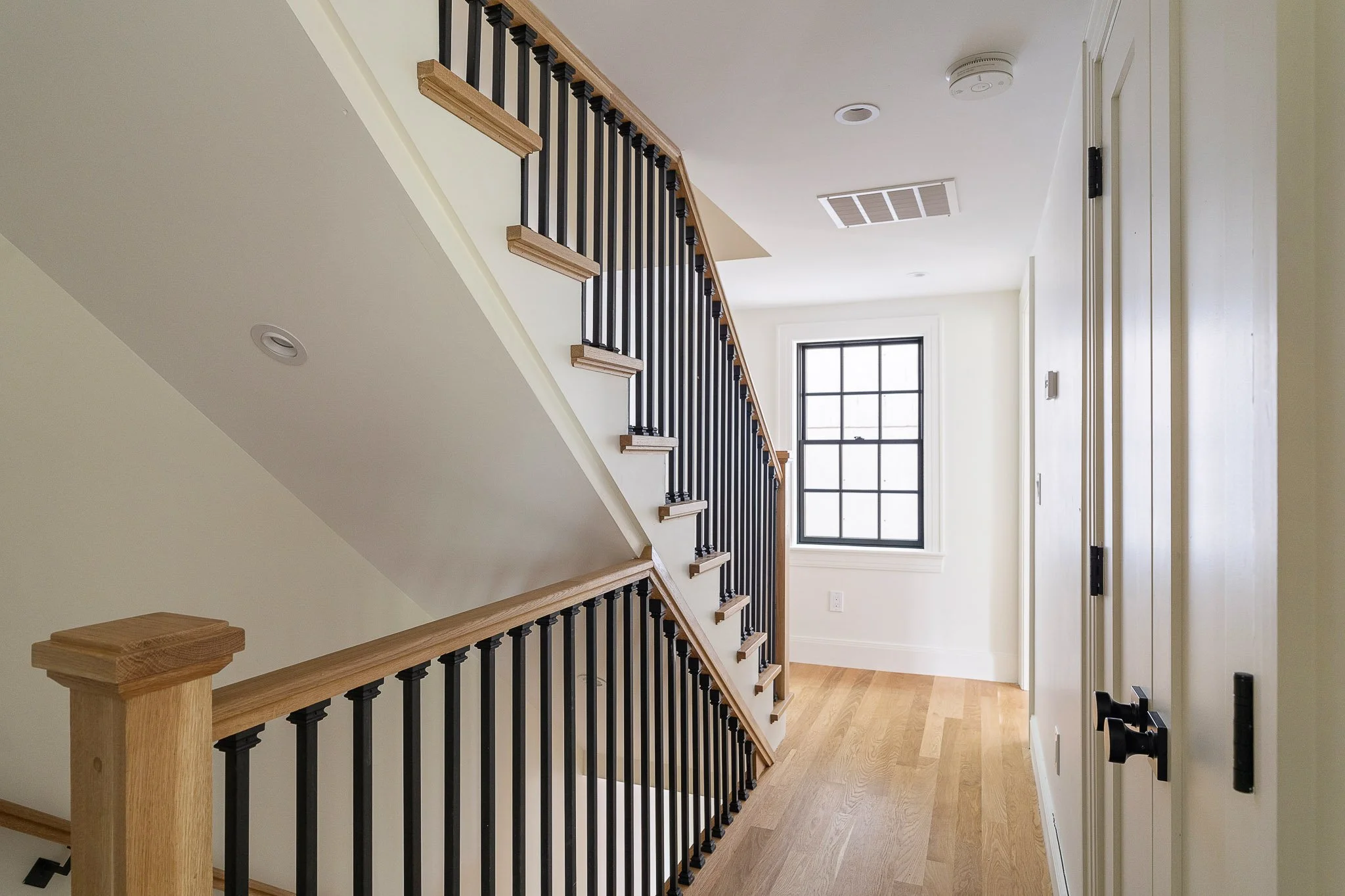 MLS_2_INTERIORS(26).jpg
