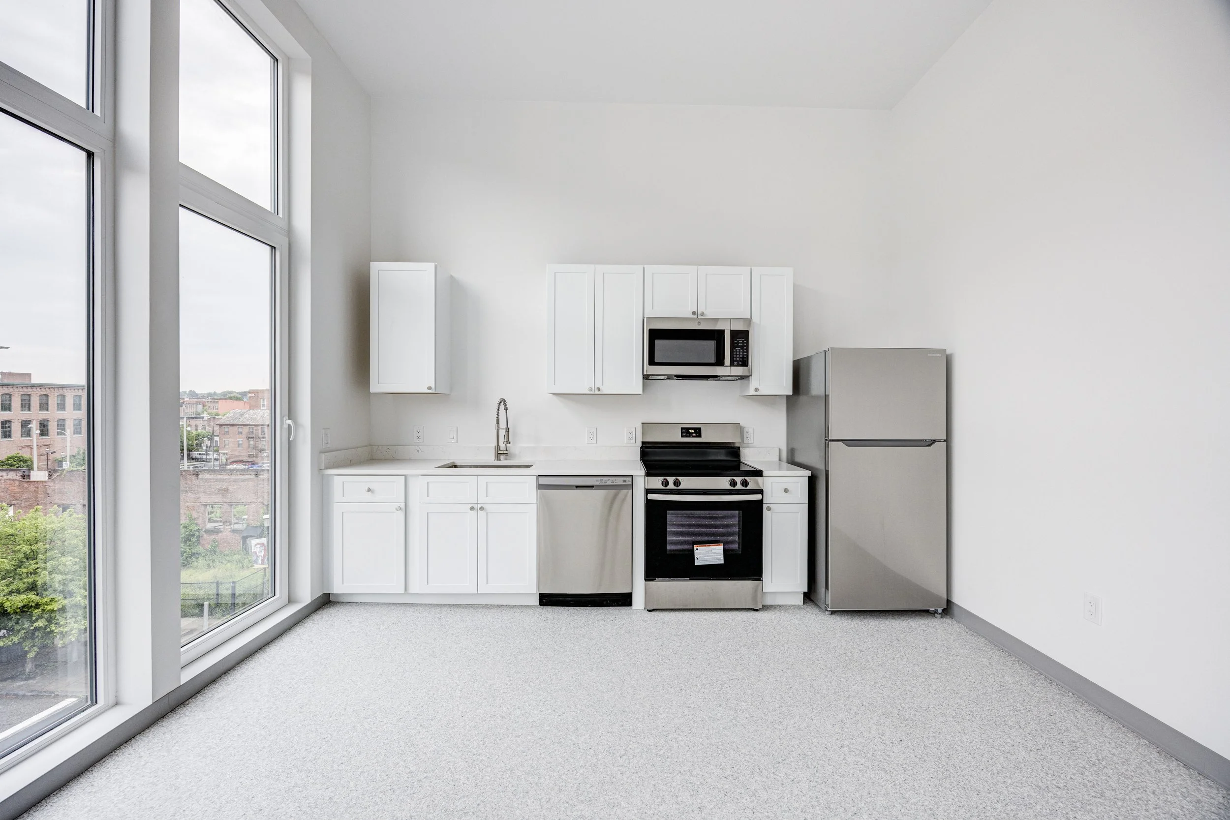 Copy of 80 Middlesex St. 301 1 Bedroom-1.jpg