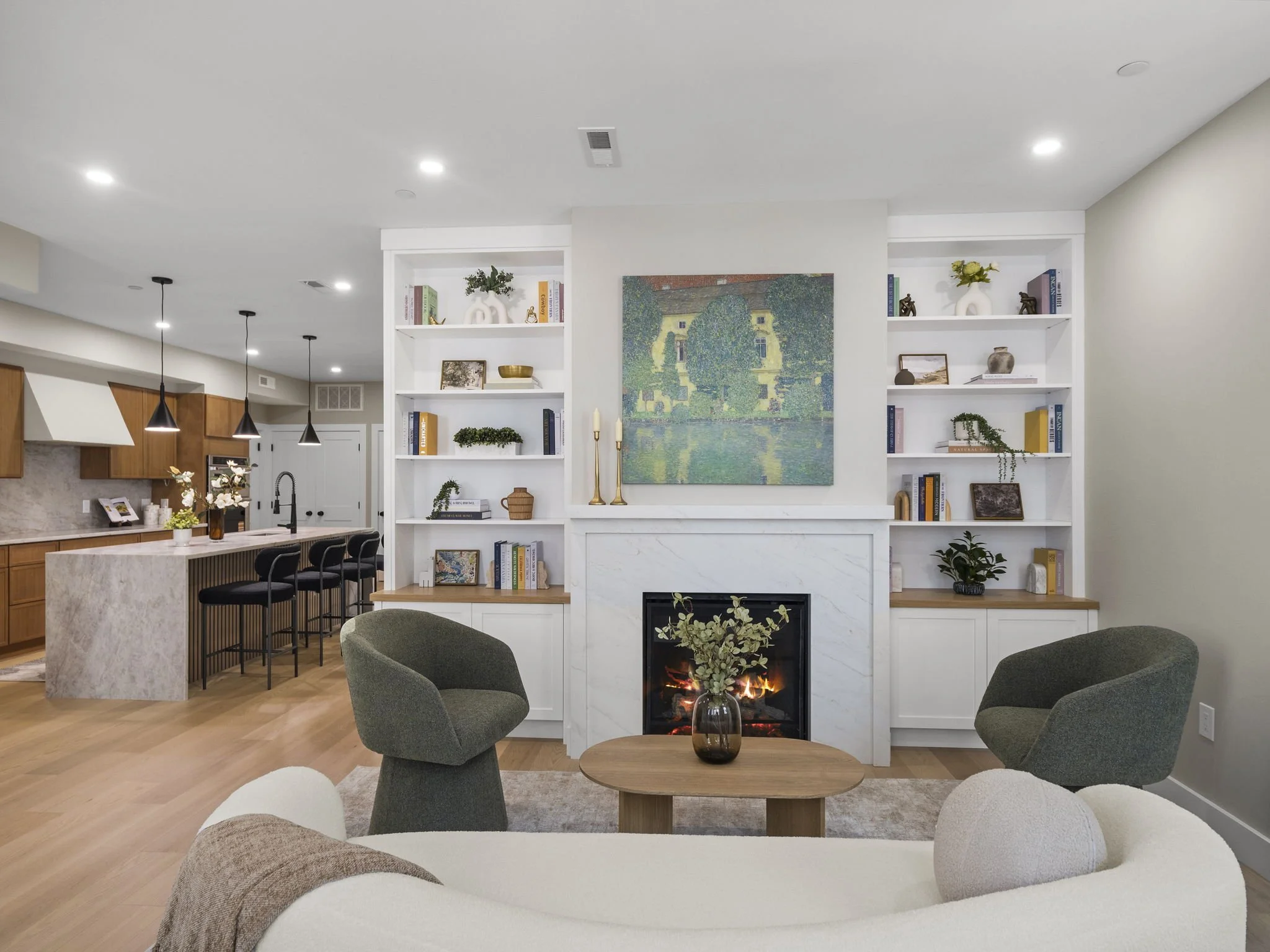 101-web-or-mls-106 Bunker Hill St 3R Boston MA 27.jpg