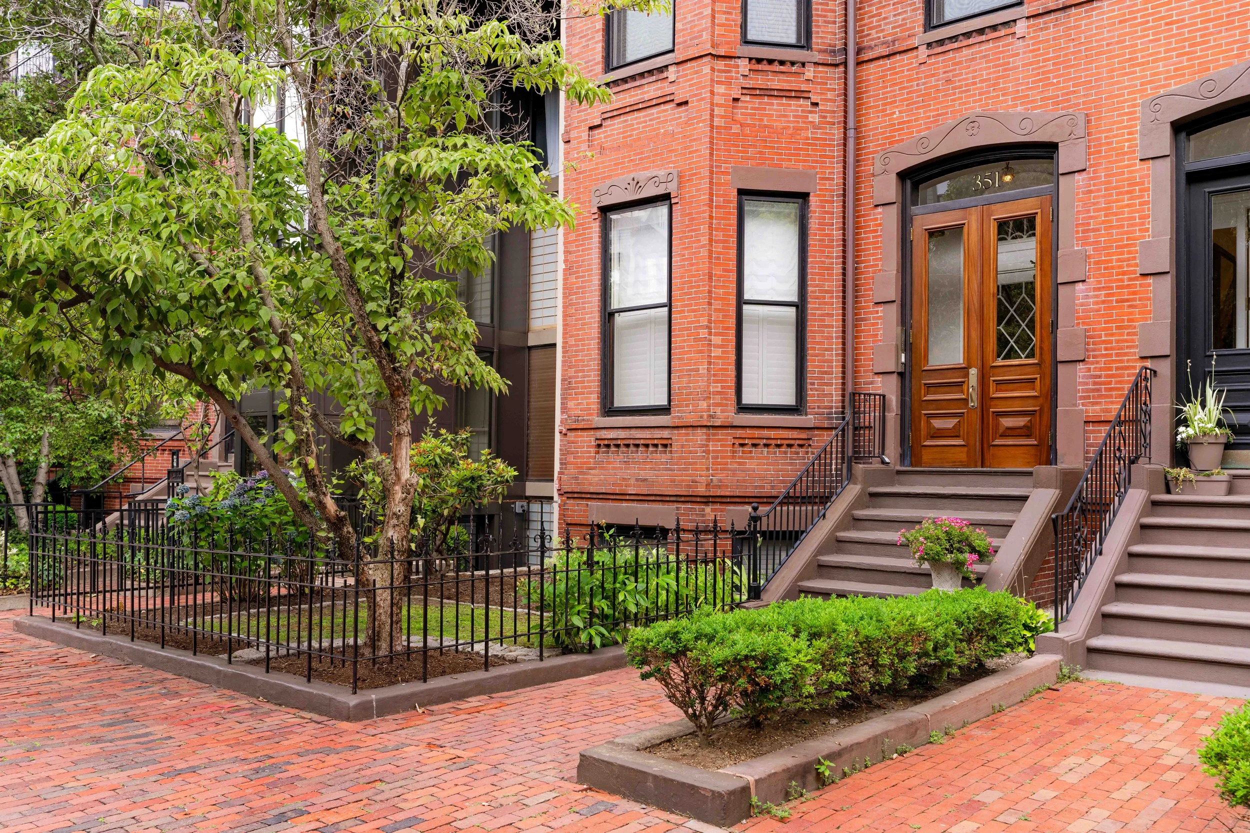 Building Façade-4.jpg