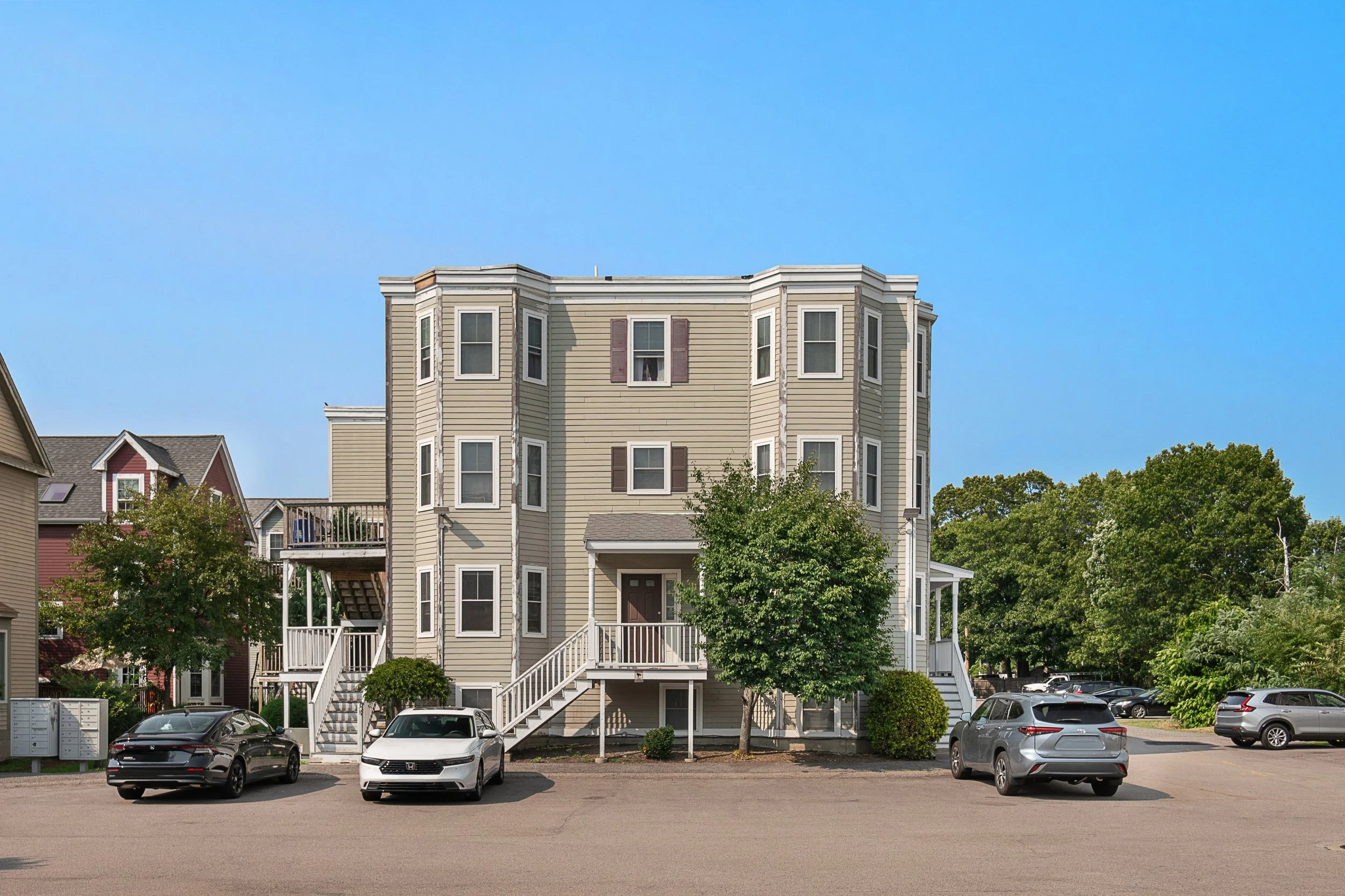 WEB-PRINT_-1_EXTERIORS(3)-Edit.jpg