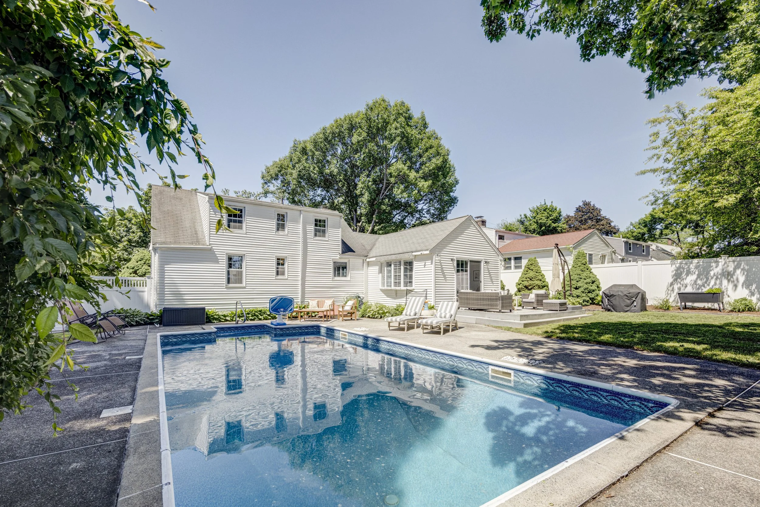 27 Lawnview Drive For Web-47.jpg