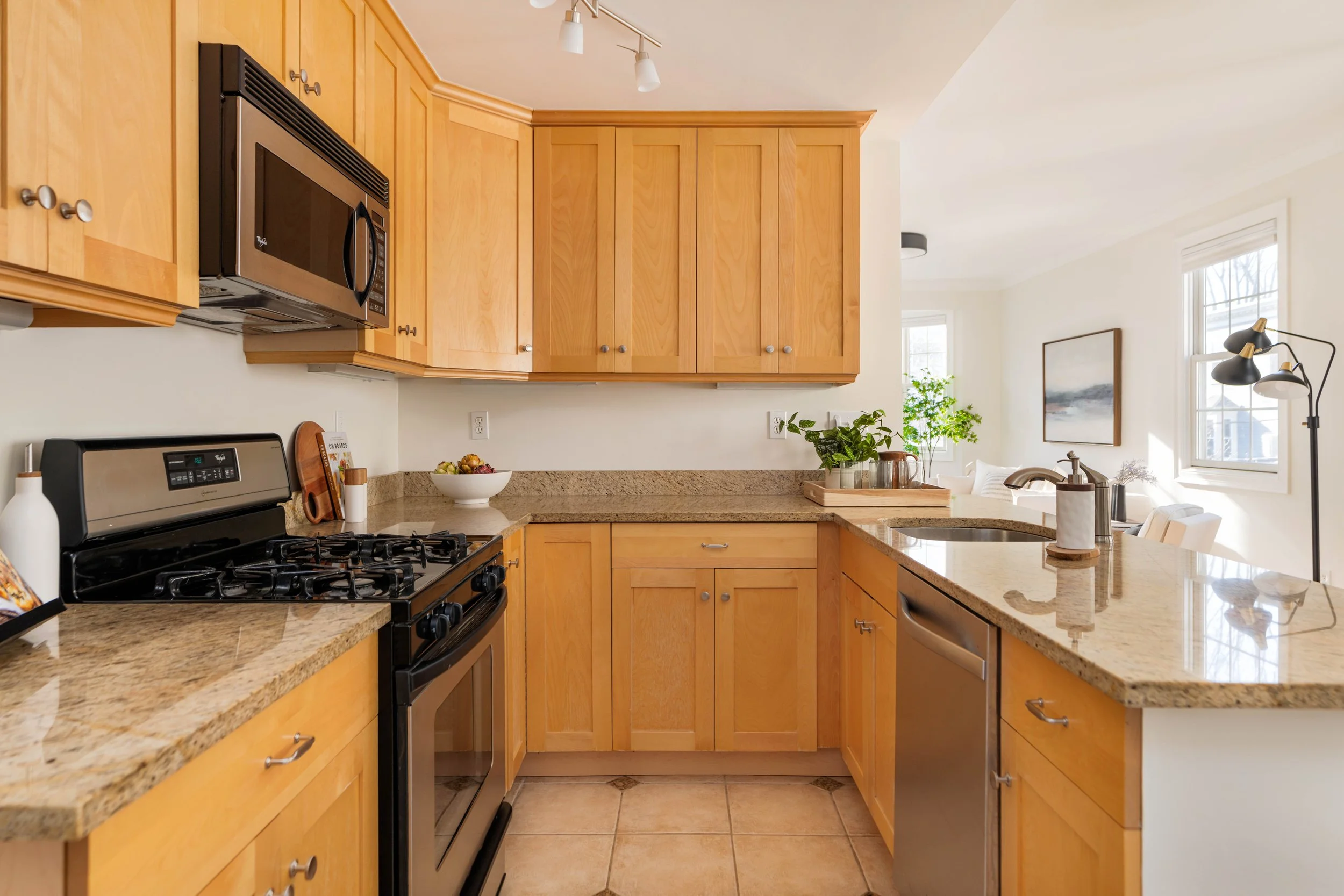 Kitchen-06205.jpg