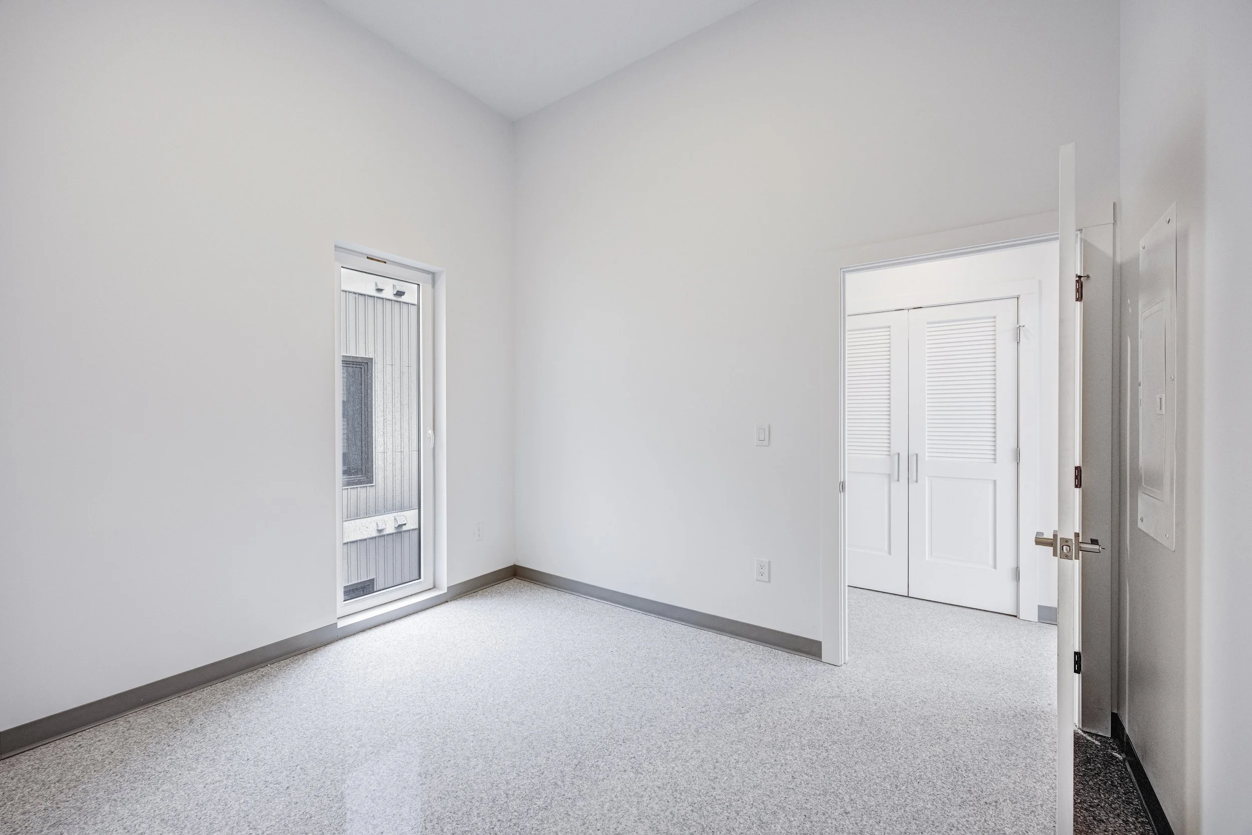 Copy of 80 Middlesex St. 301 1 Bedroom-9.jpg
