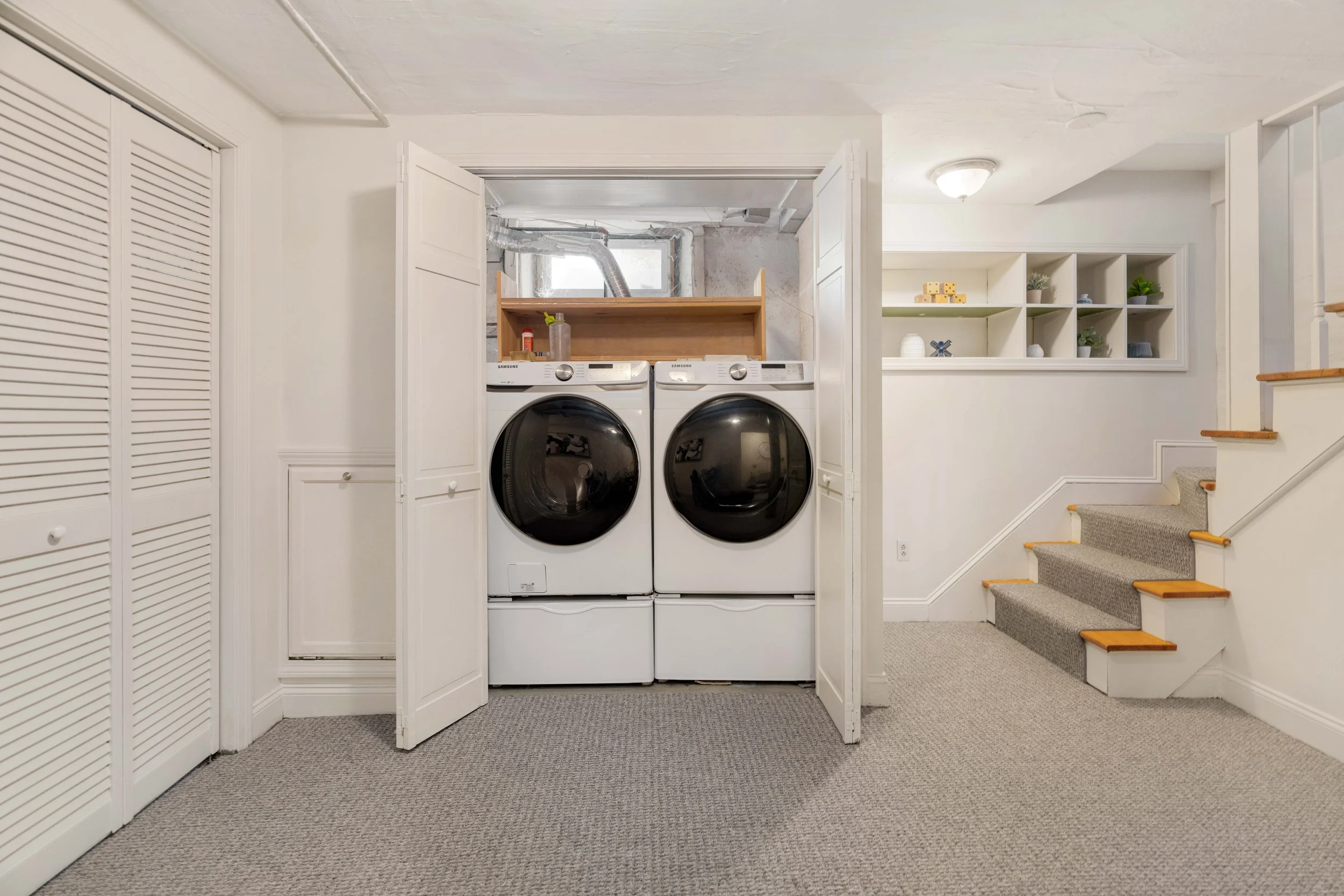 Lower Level-04077.jpg