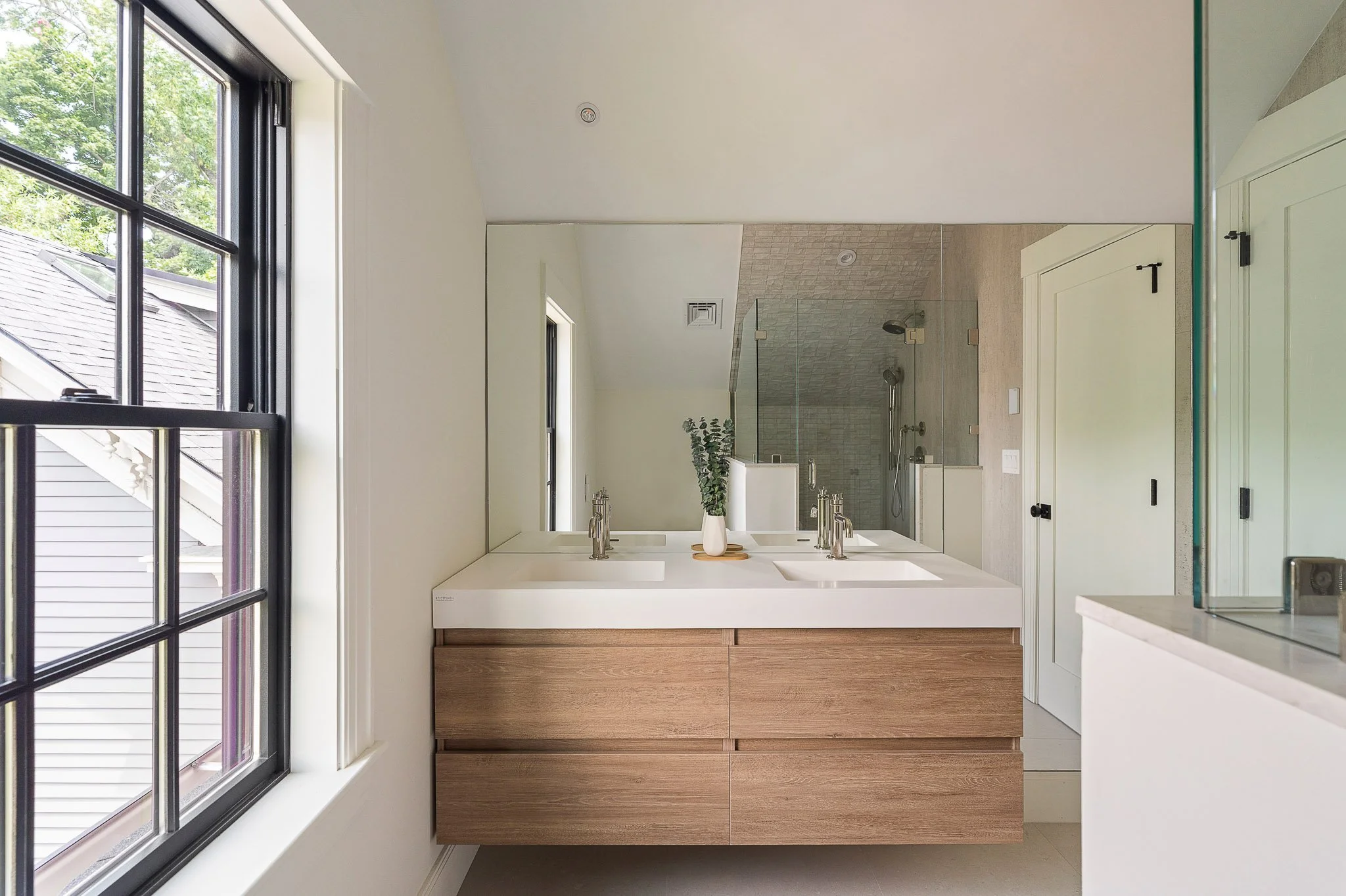 MLS_2_INTERIORS(39).jpg