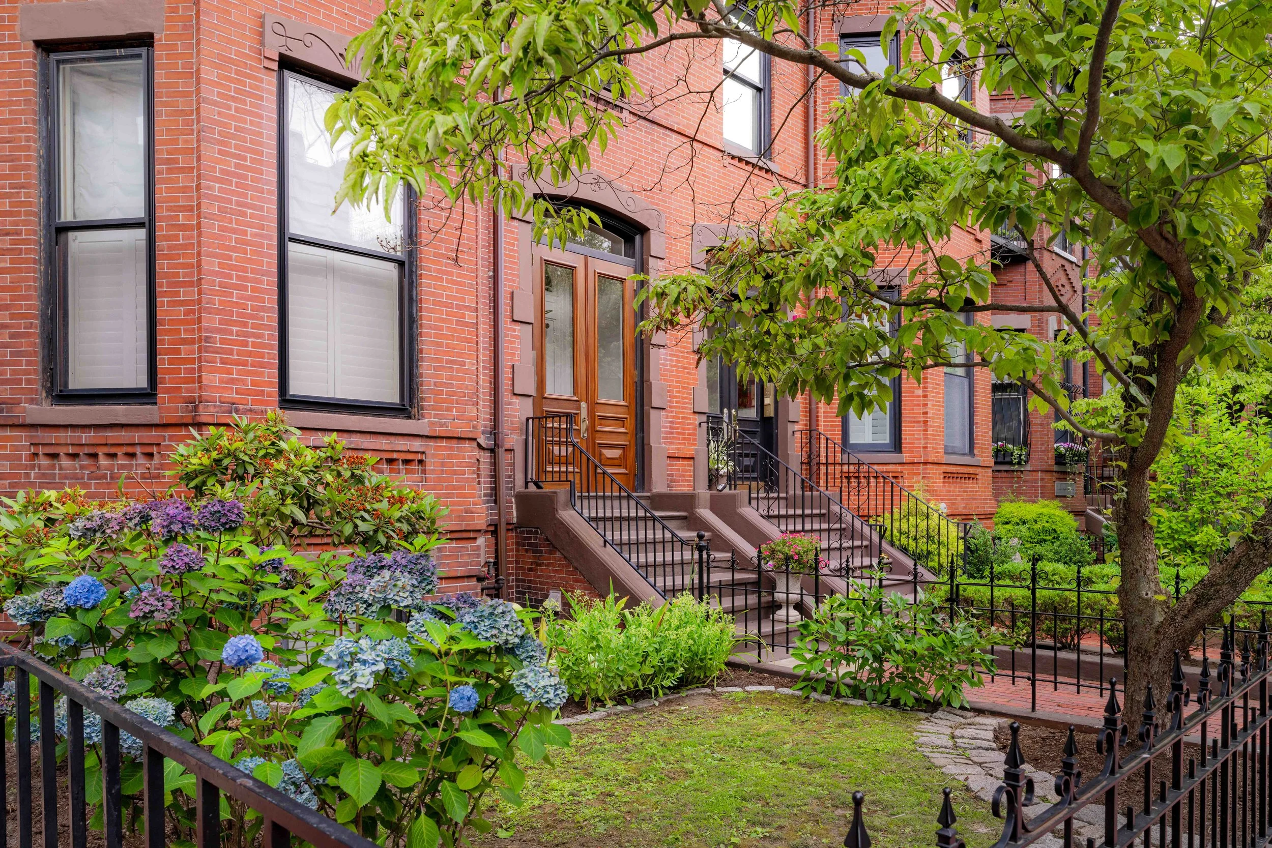 Building Façade-6.jpg