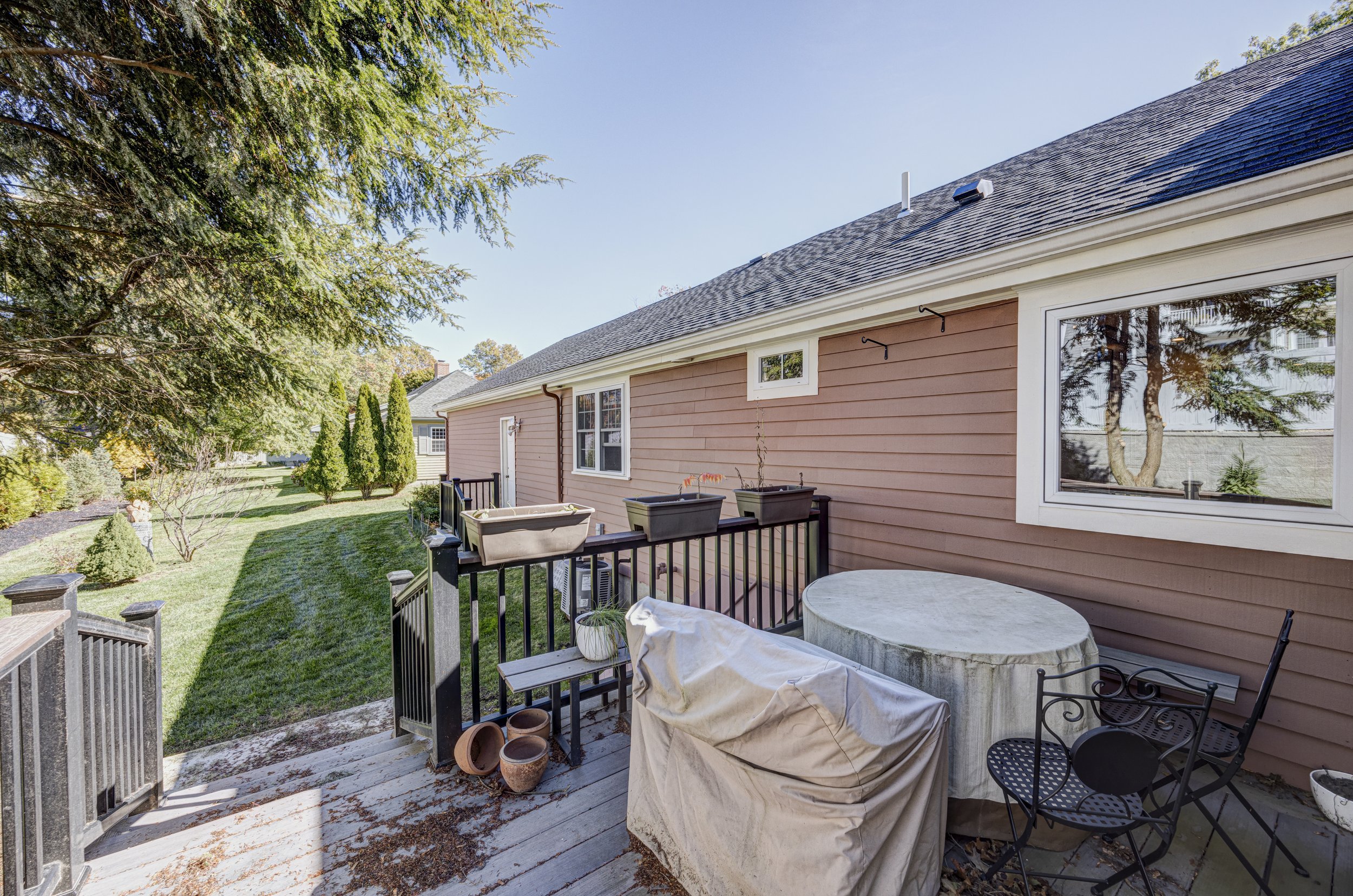 6 Lois lane Exterior - Some Interior-25.jpg