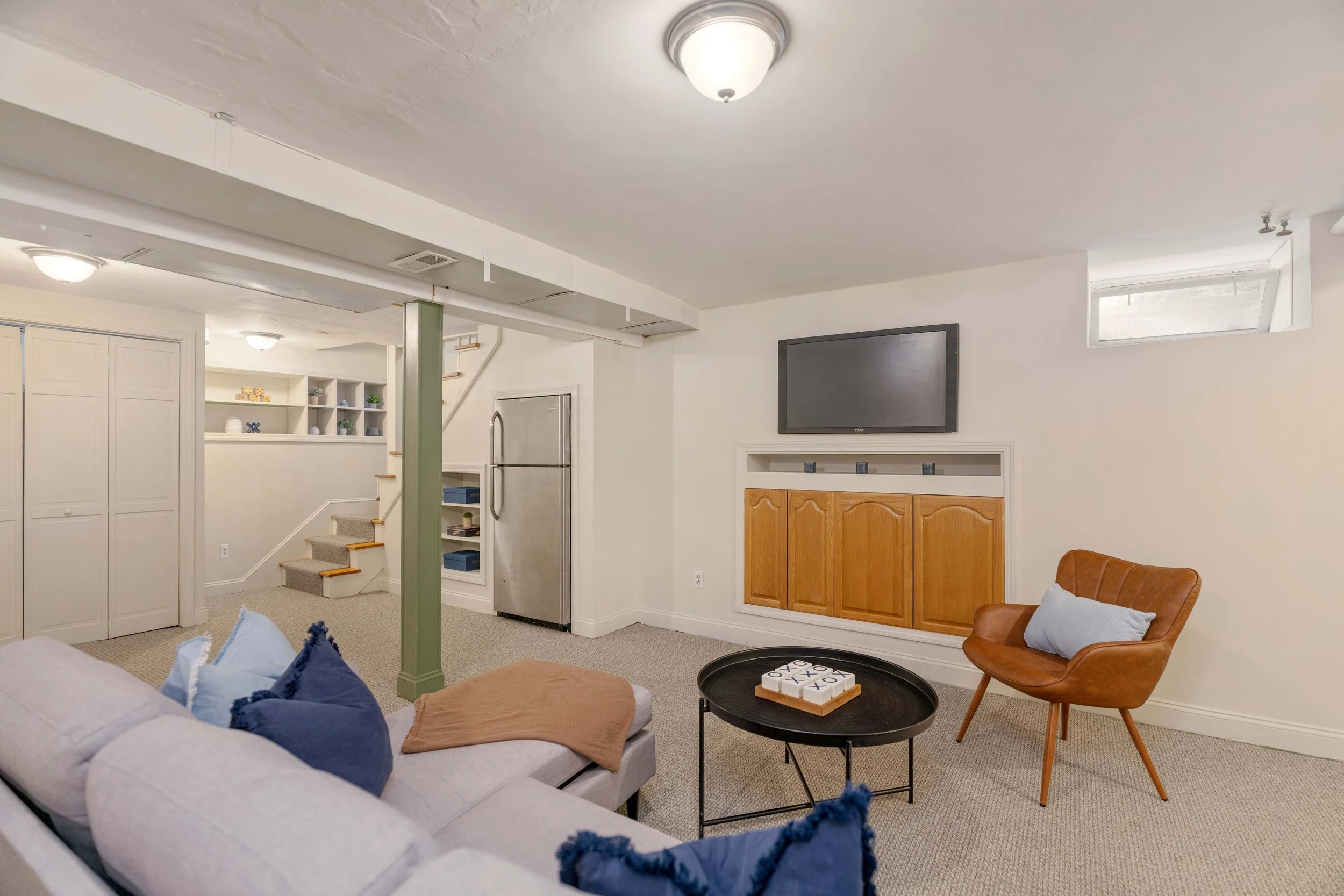 Lower Level-04052.jpg