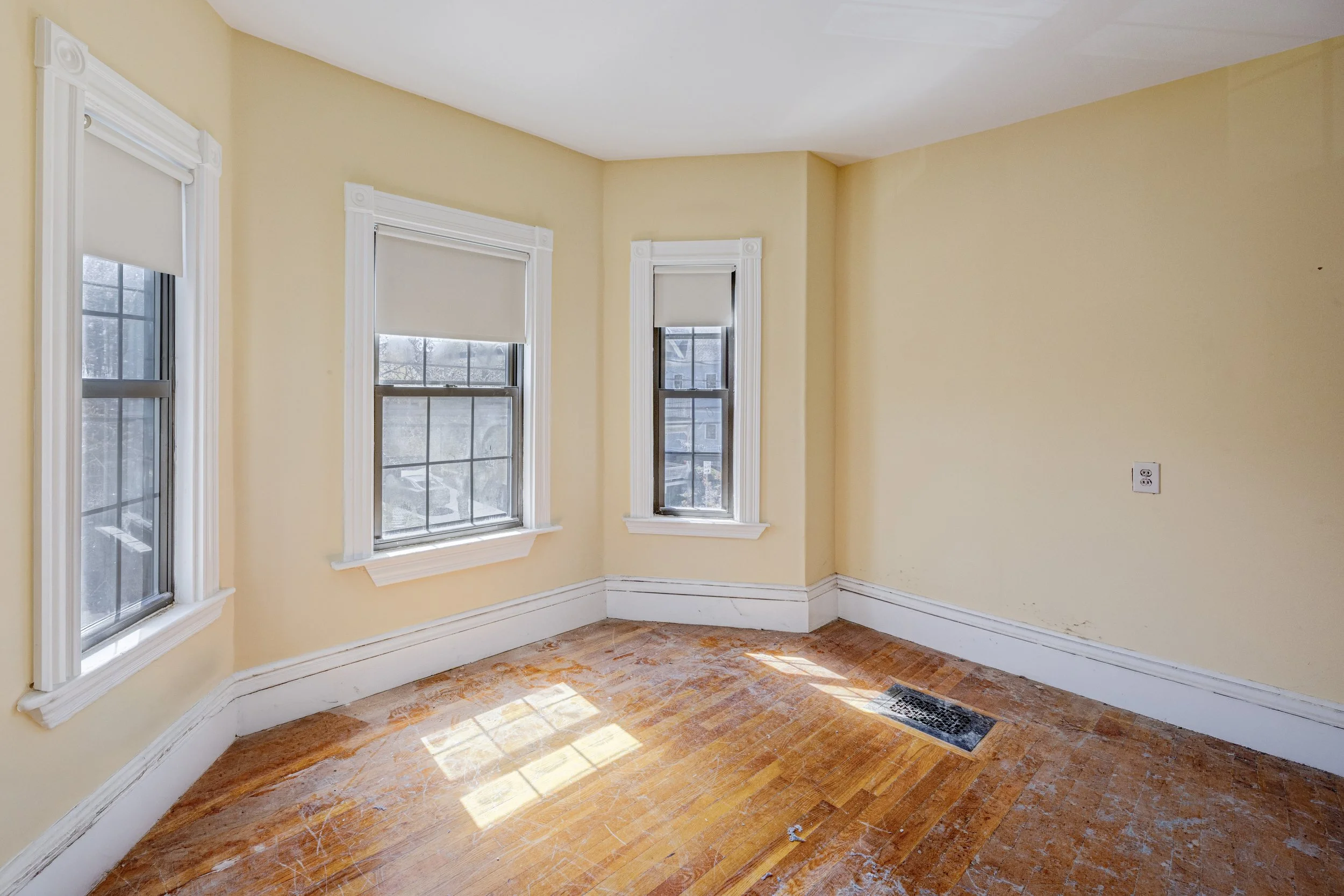 41 Meacham Rd For Web-5 Photoshoped.jpg