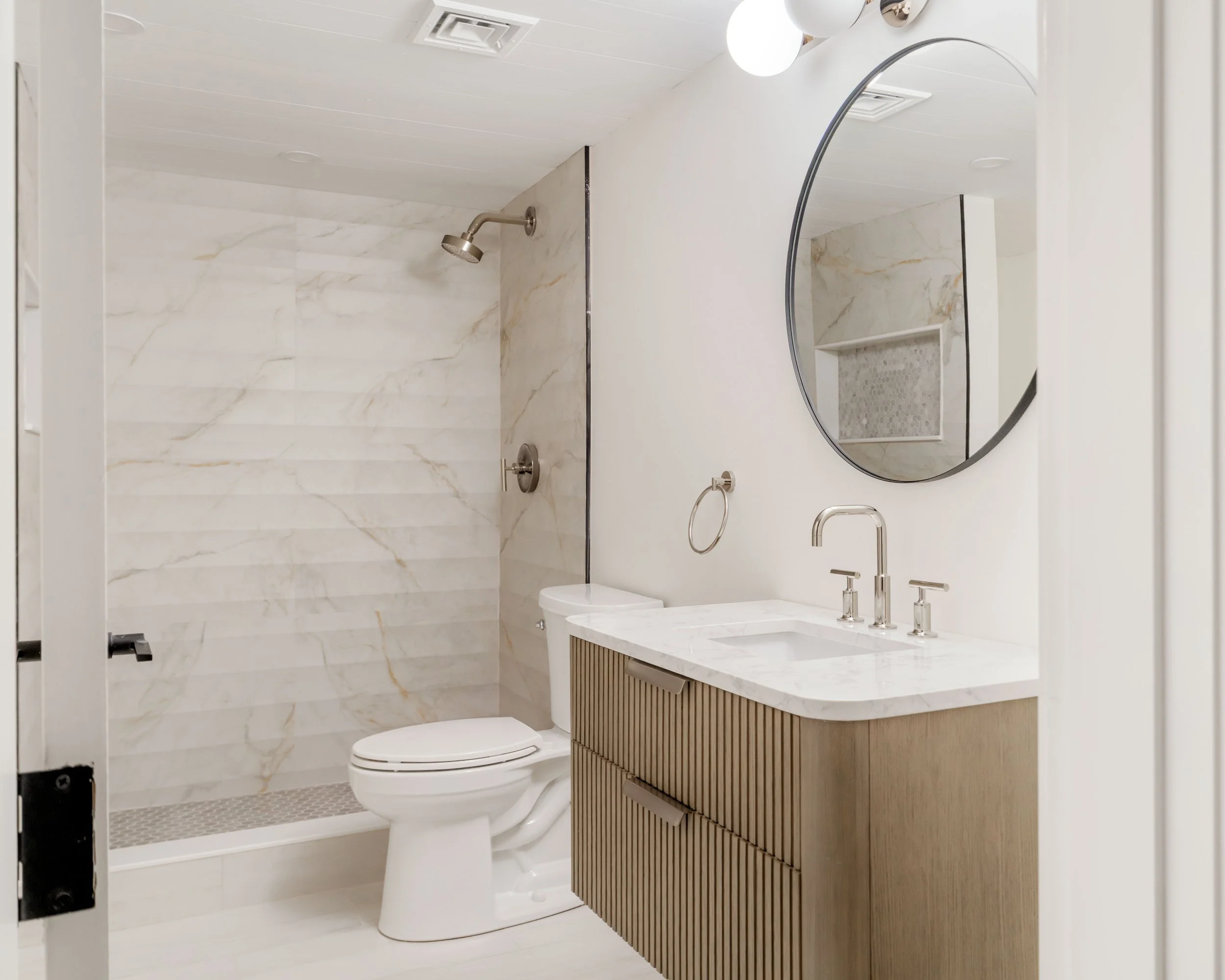 Lower Level-09244.jpg