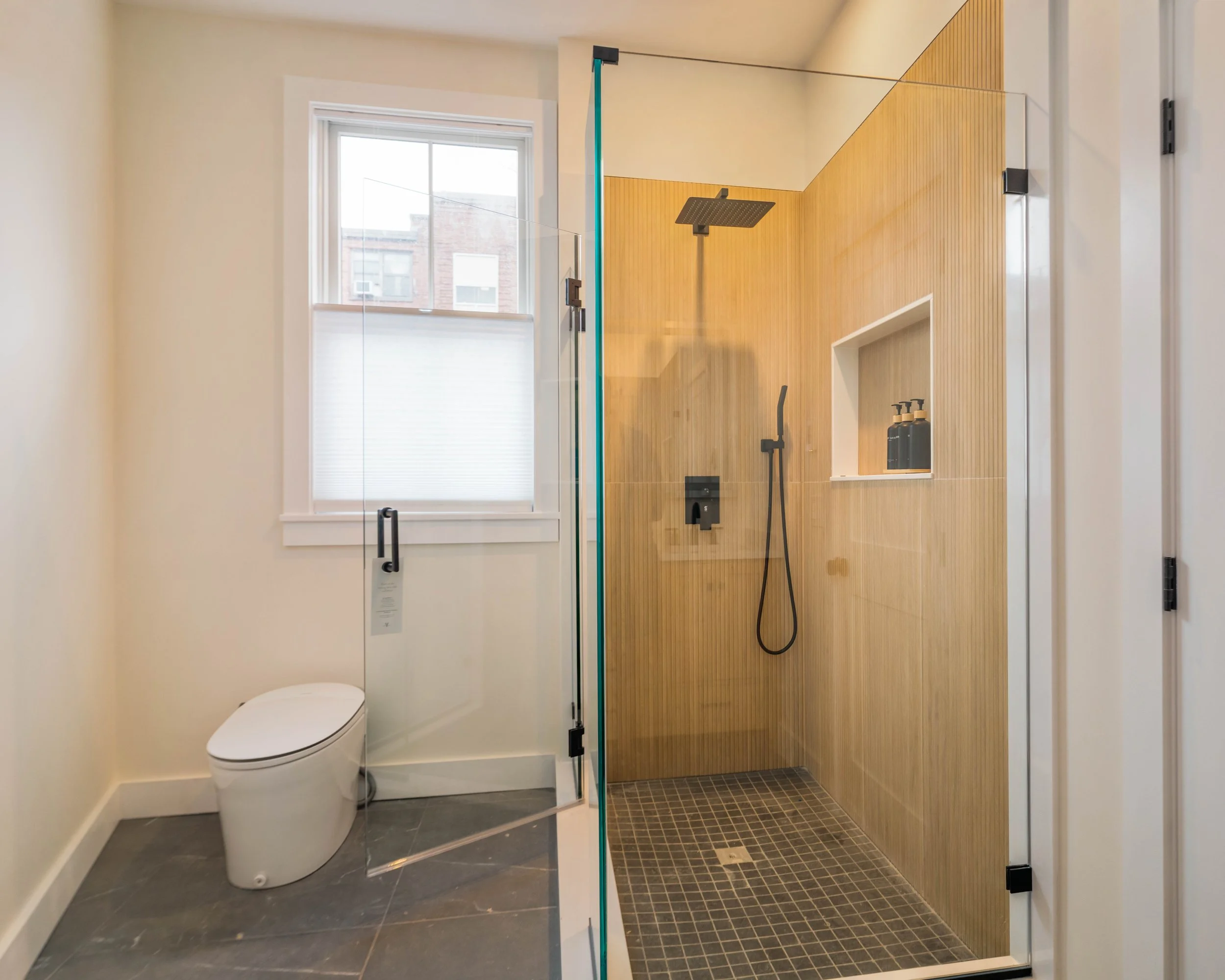 Primaty Bed & Bath-03600.jpg