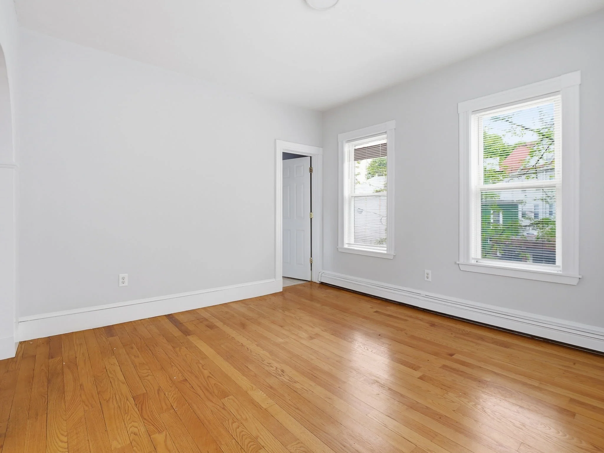 16-web-or-mls-7_Corbet_St_Boston_MA_024.jpg