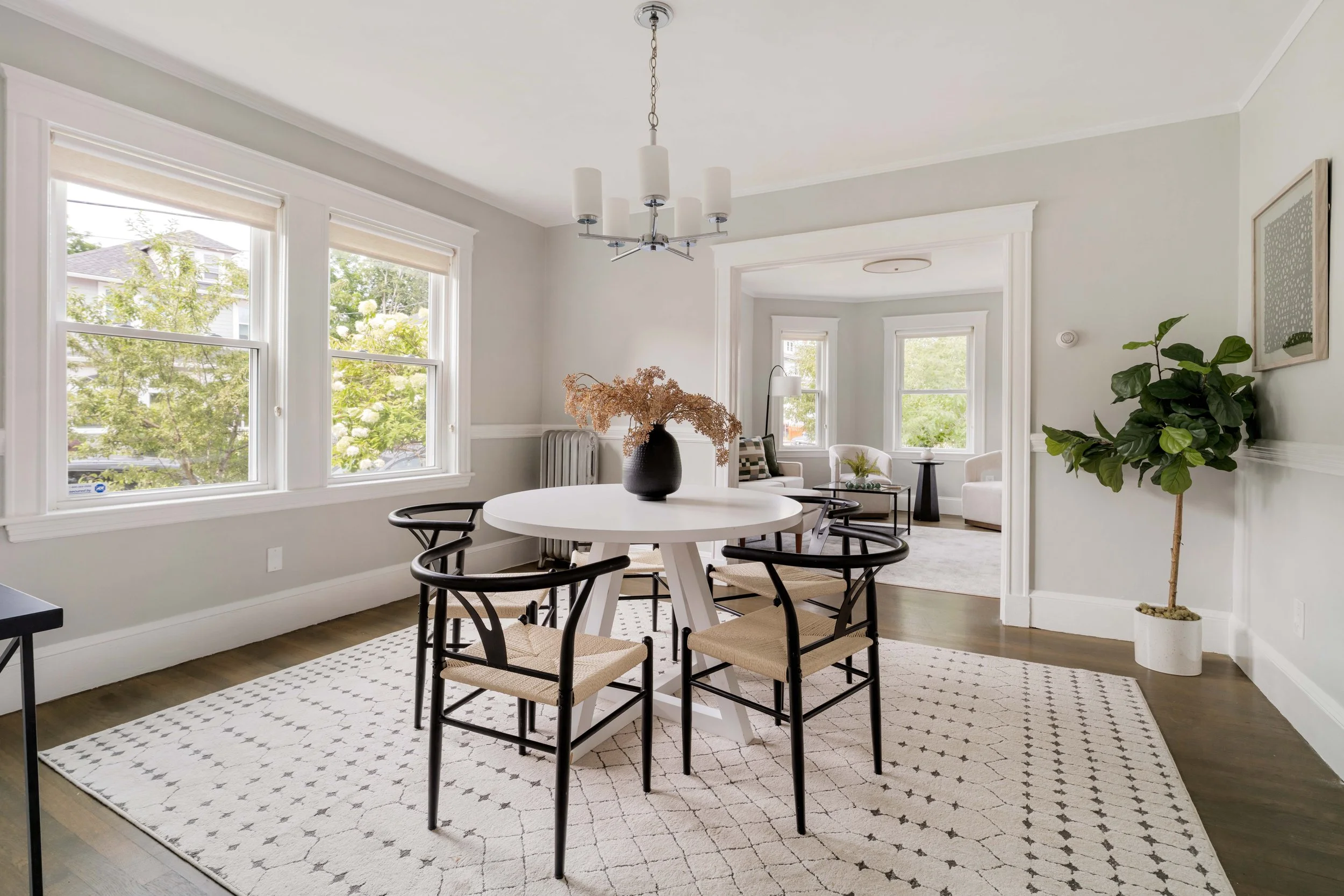 Dining Room-09300.jpg