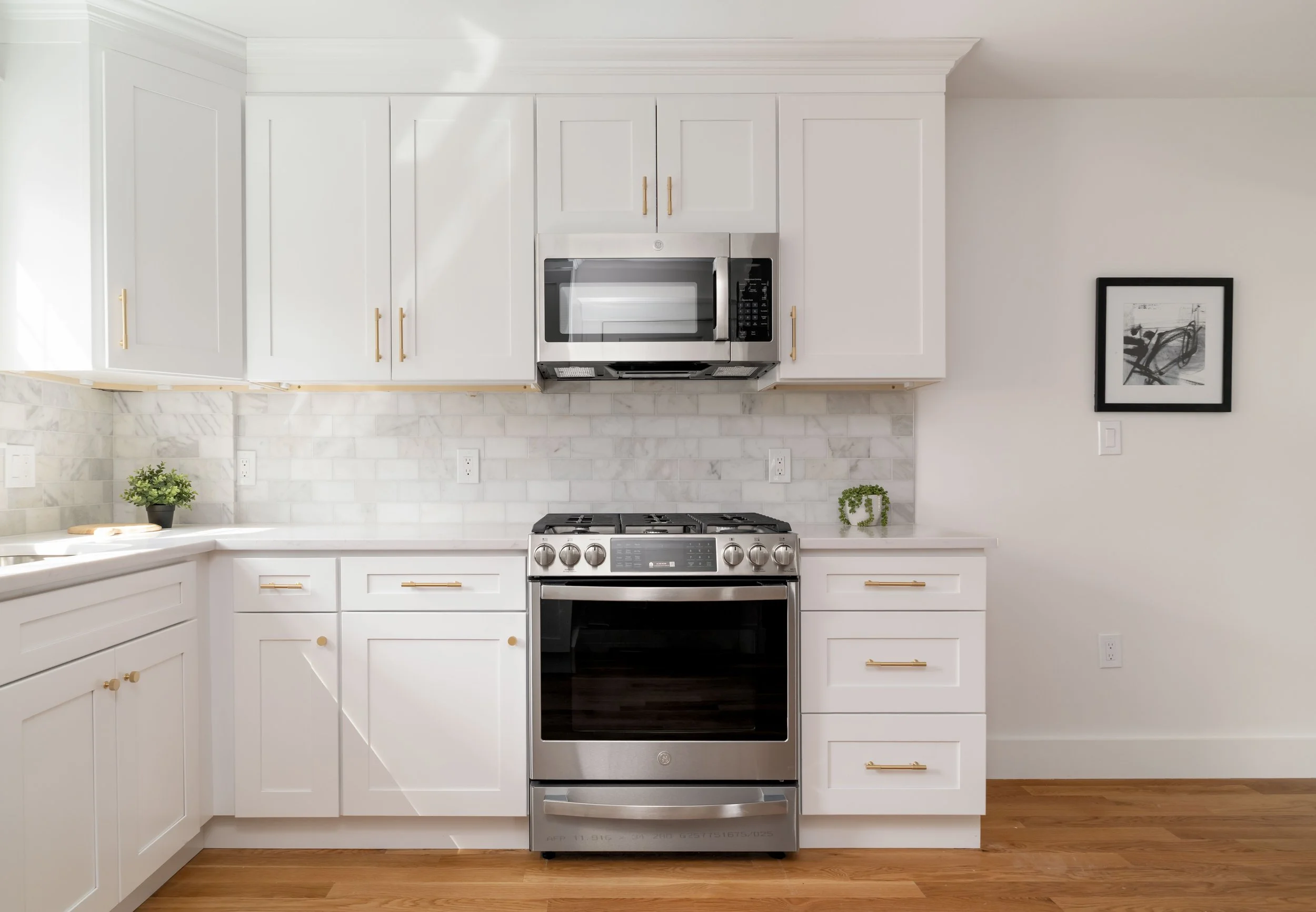 Kitchen Dining-2-2.jpg