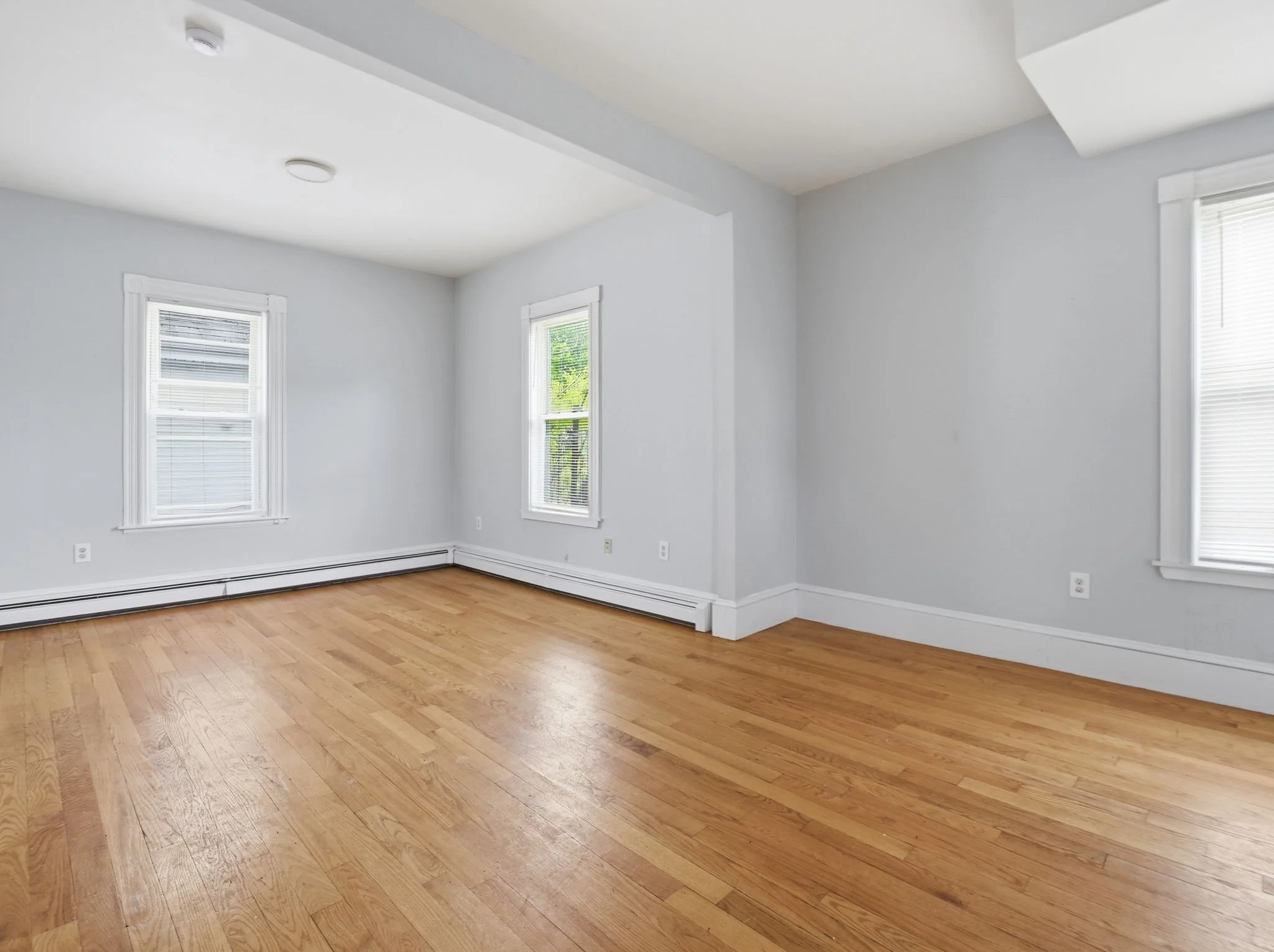 7-web-or-mls-7_Corbet_St_Boston_MA_034.jpg