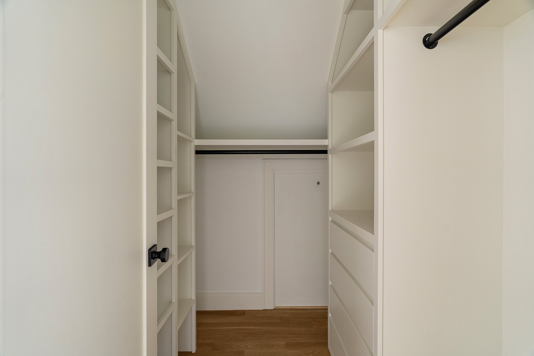 MLS_2_INTERIORS(37).jpg