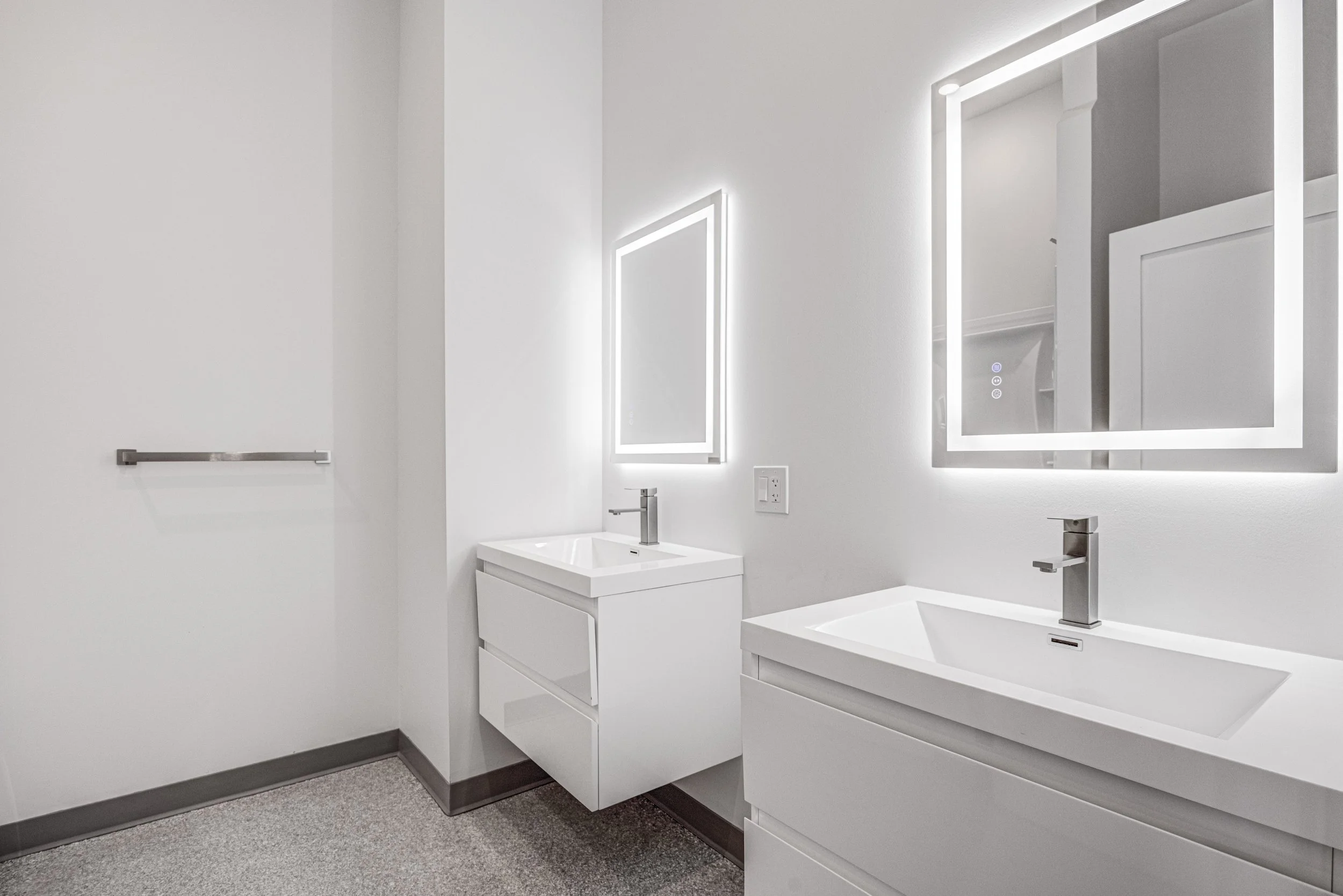 Copy of 80 Middlesex St. 306 (2 Bedroom)-16.jpg