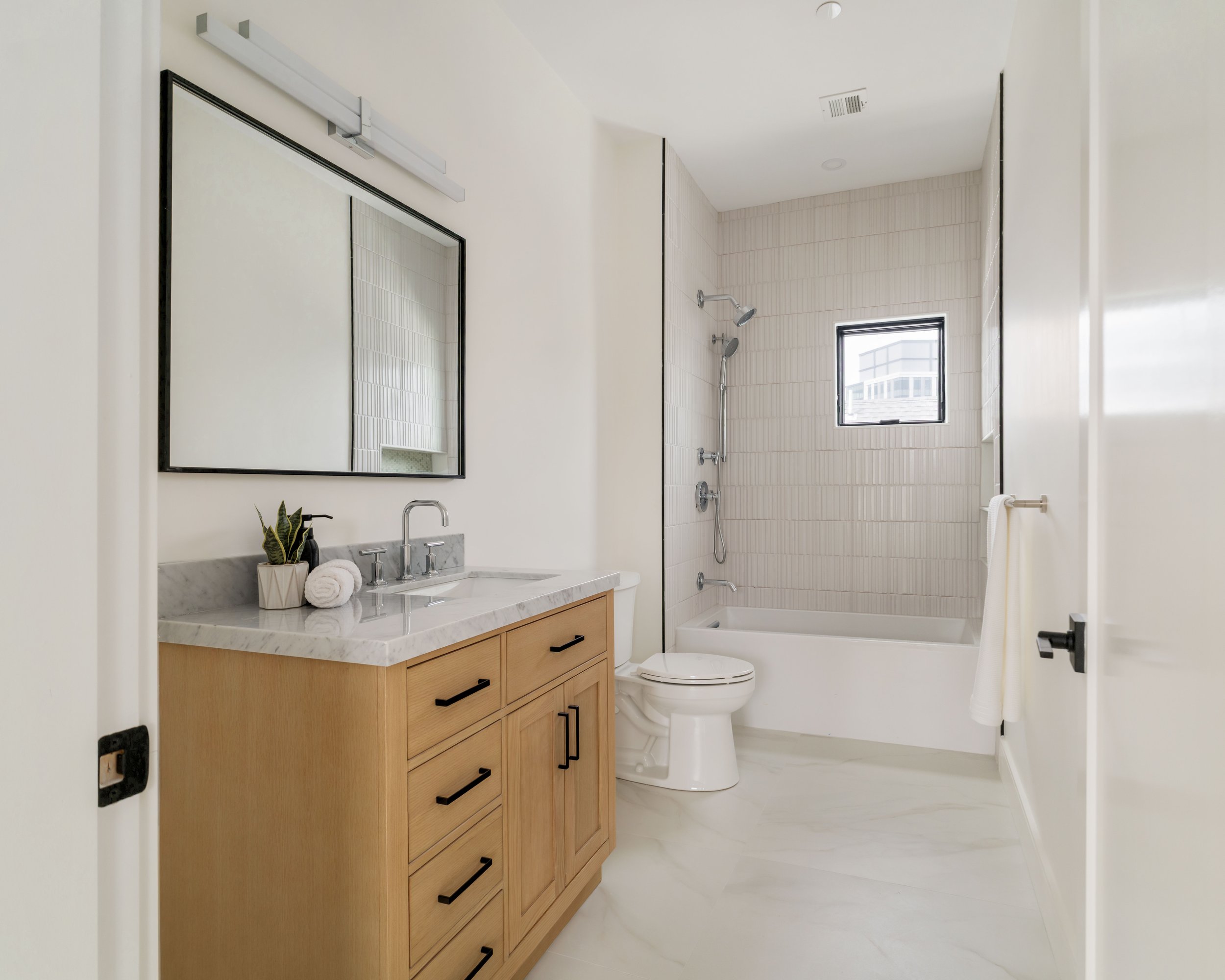 BATH-00391.jpg
