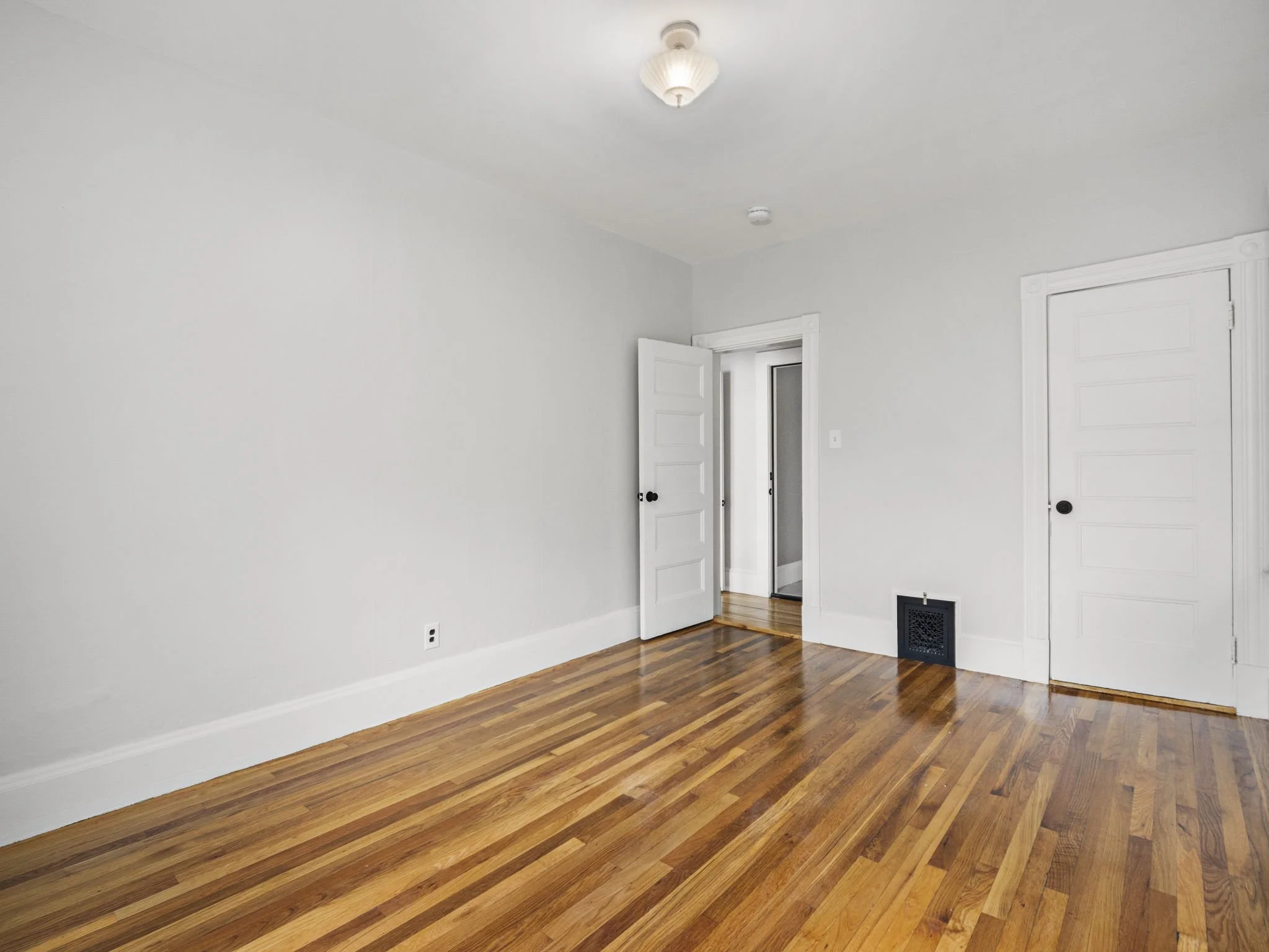 15-web-or-mls-2&3 149 Mountain Ave, Revere, MA 15.jpg