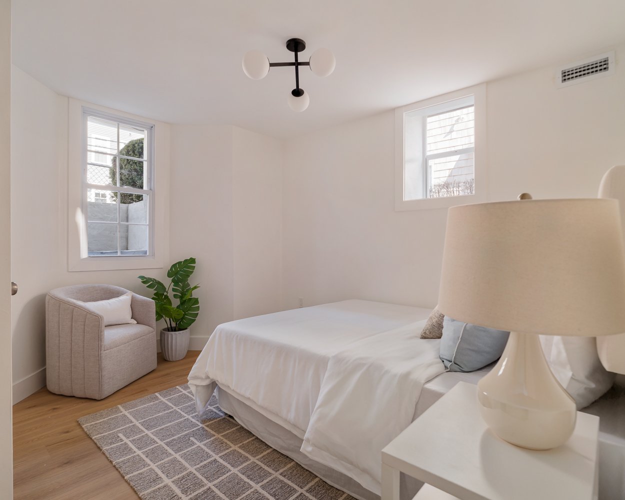 Lower Level-08513.jpg