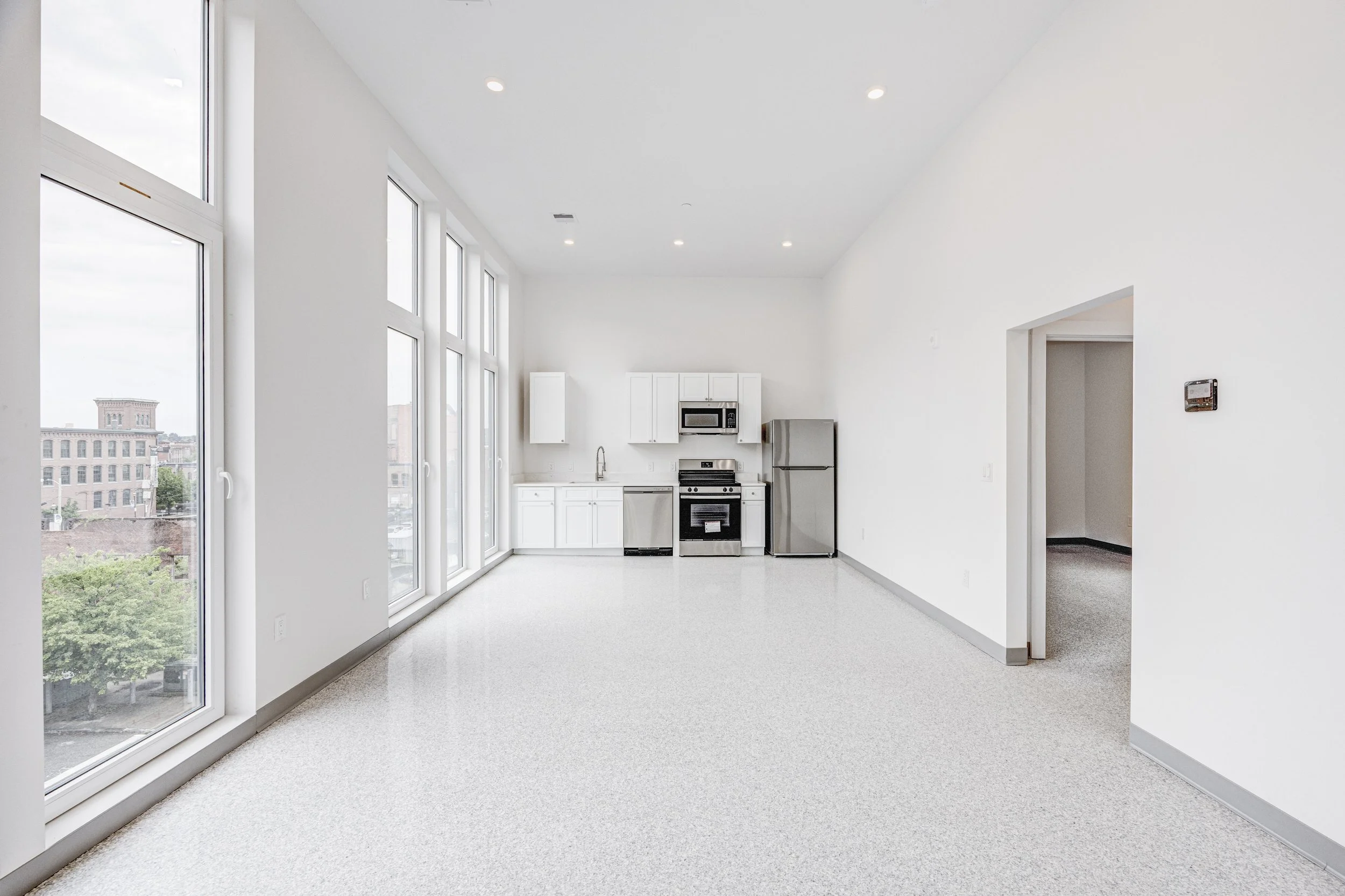 Copy of 80 Middlesex St. 301 1 Bedroom-16.jpg