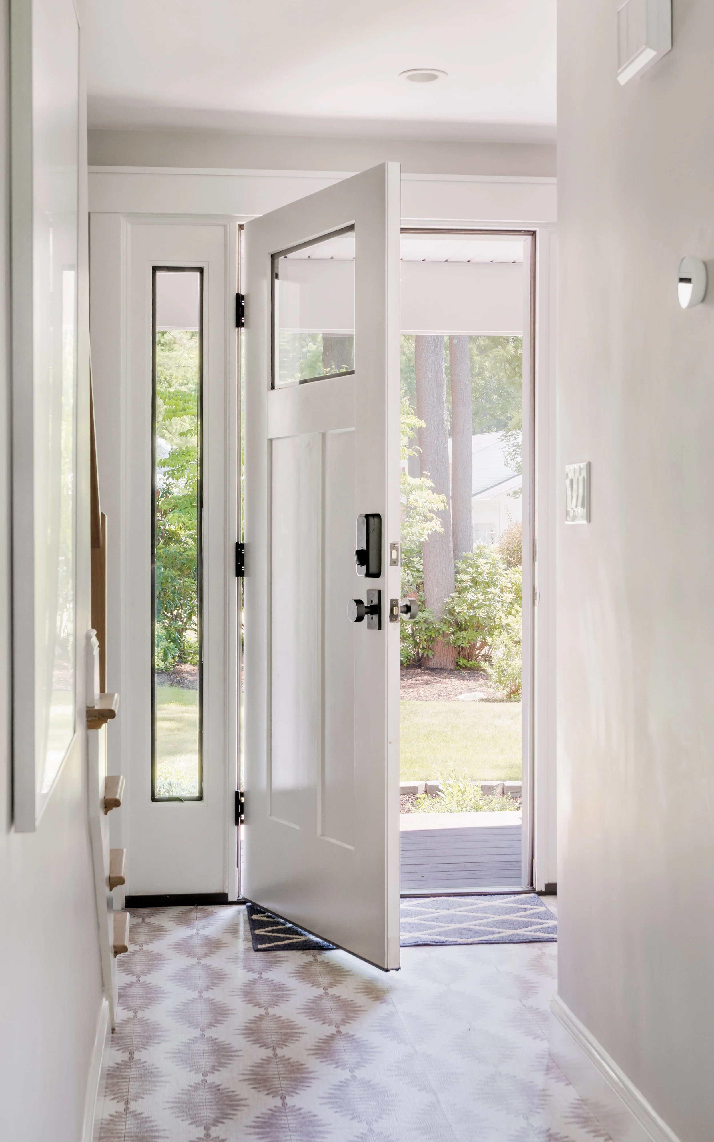 Foyer-04206.jpg