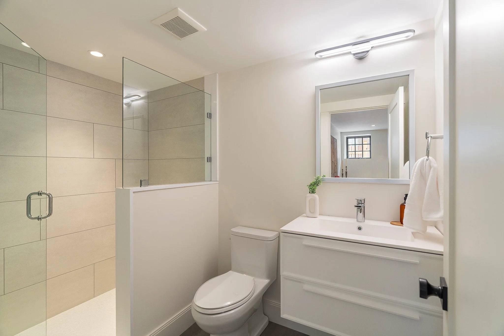 MLS_2_INTERIORS(46).jpg