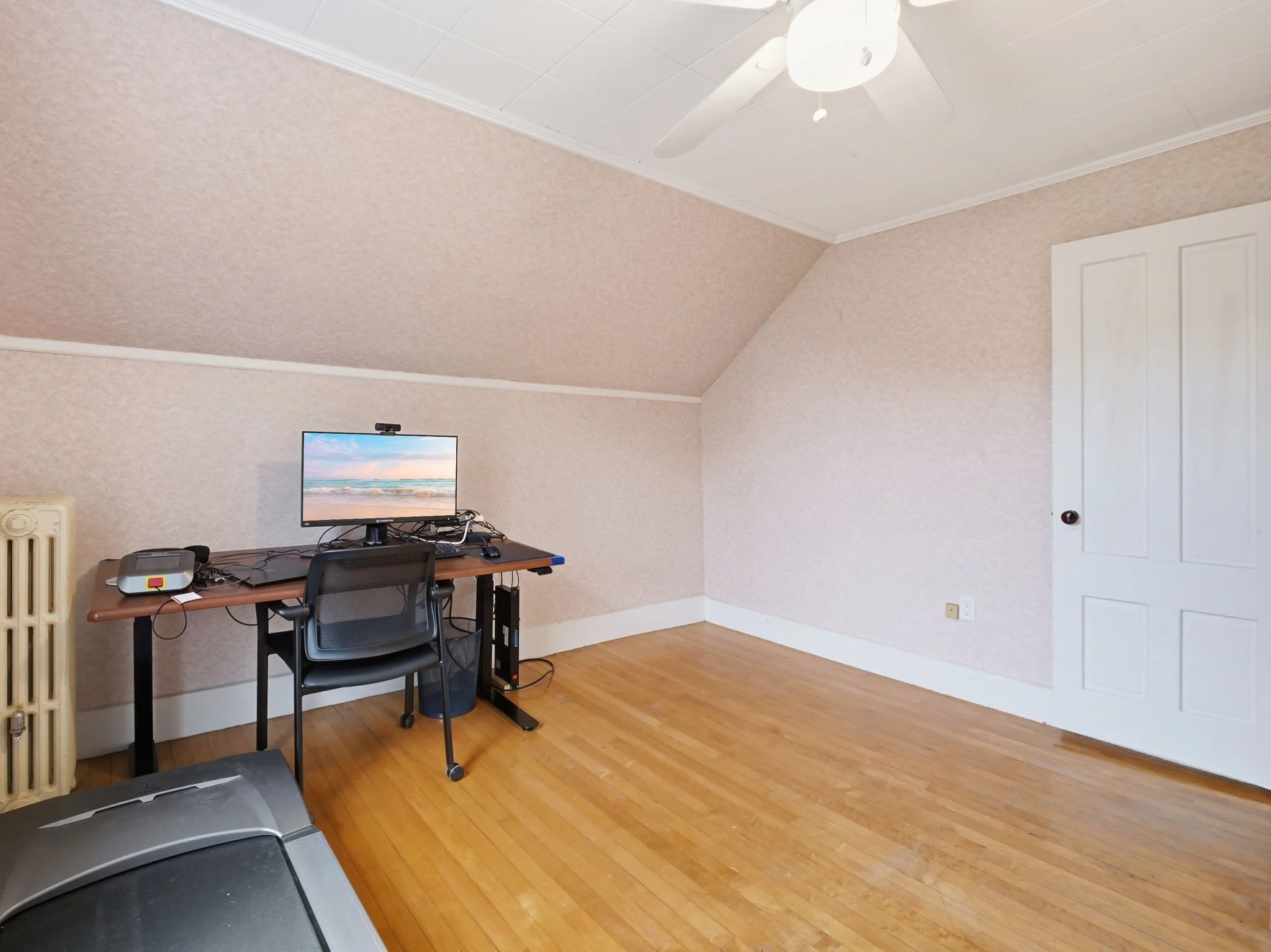 22-web-or-mls-98_Walnut_St_North_Brookfield_MA_024.jpg