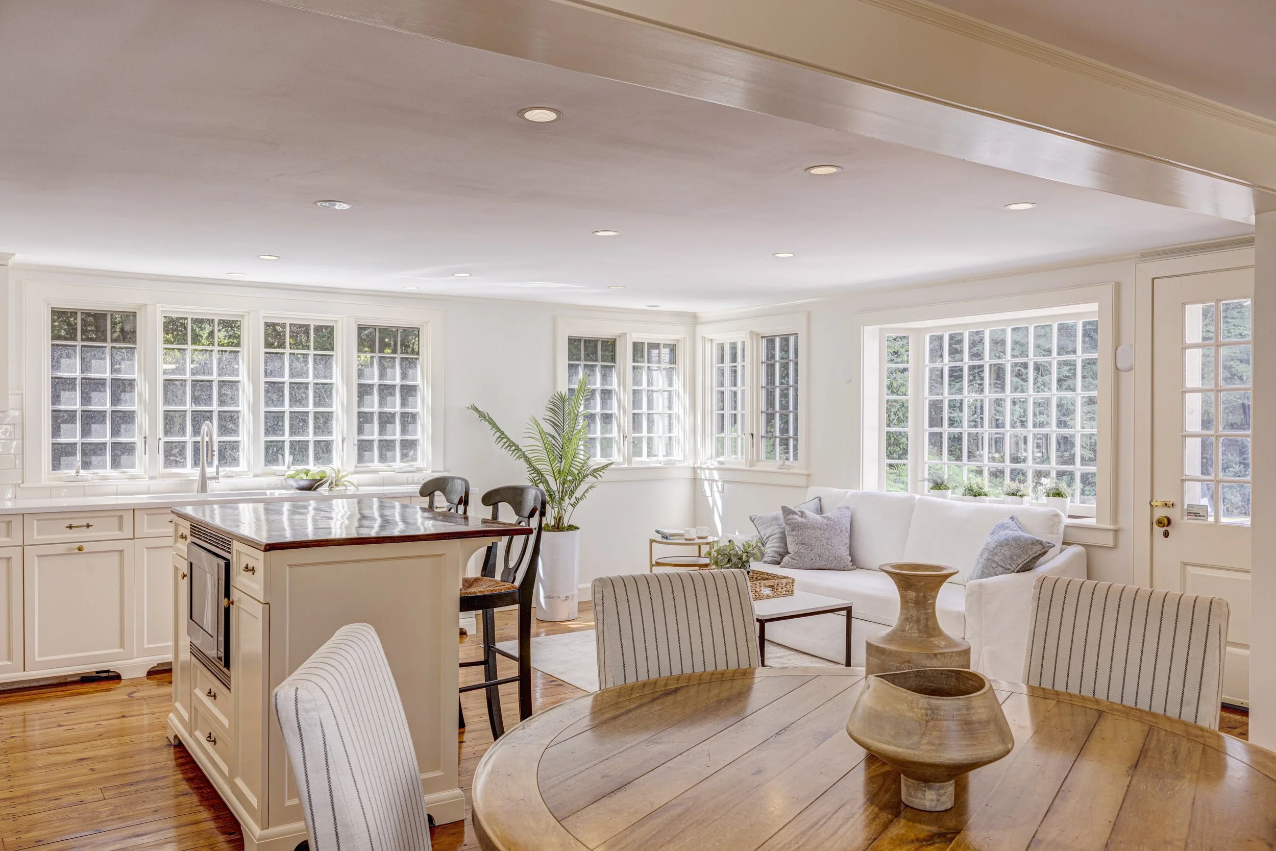 284 Woodland Rd. For Web-17.jpg