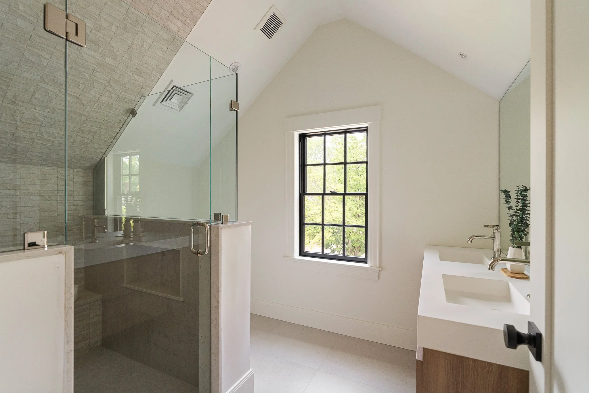 MLS_2_INTERIORS(38).jpg
