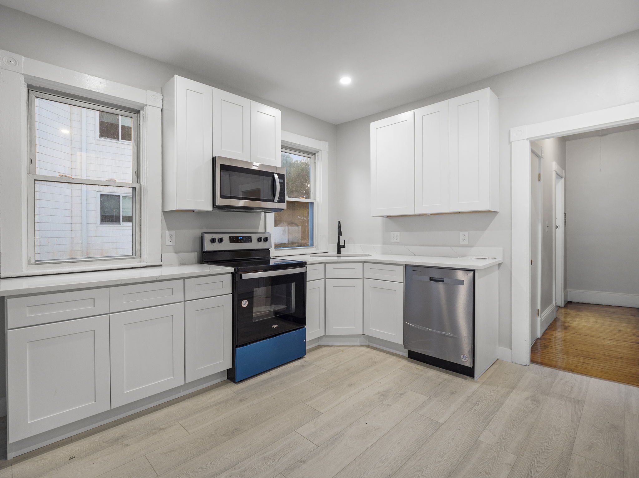 14-web-or-mls-U 1 - 149 Mountain Ave, Revere, MA 13.jpg