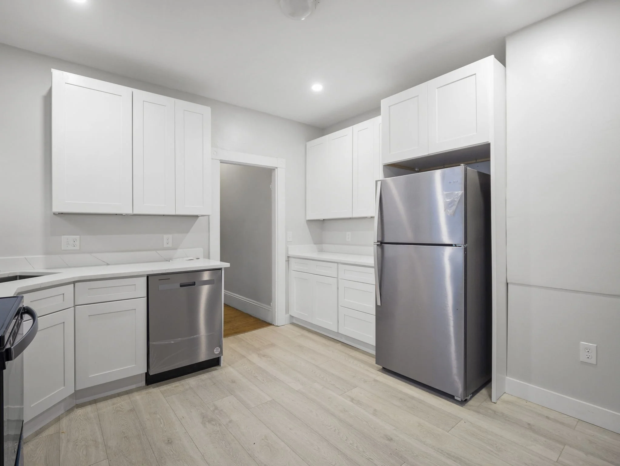 15-web-or-mls-U 1 - 149 Mountain Ave, Revere, MA 14.jpg