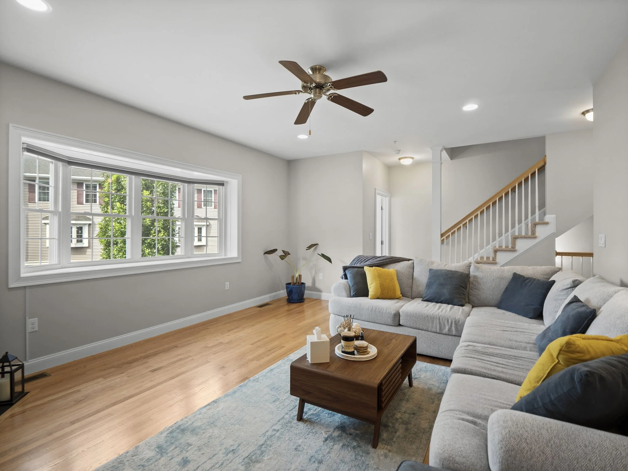 5-web-or-mls-262 Winn St B Burlington MA 19.jpg