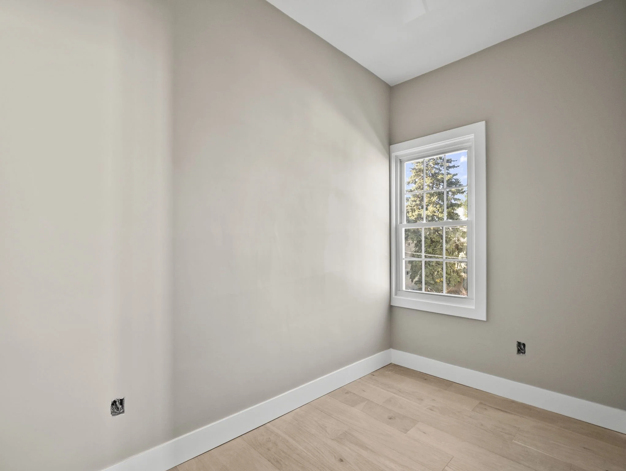 1-web-or-mls-350 Windsor St Unit 2 Cambridge MA 1.jpg