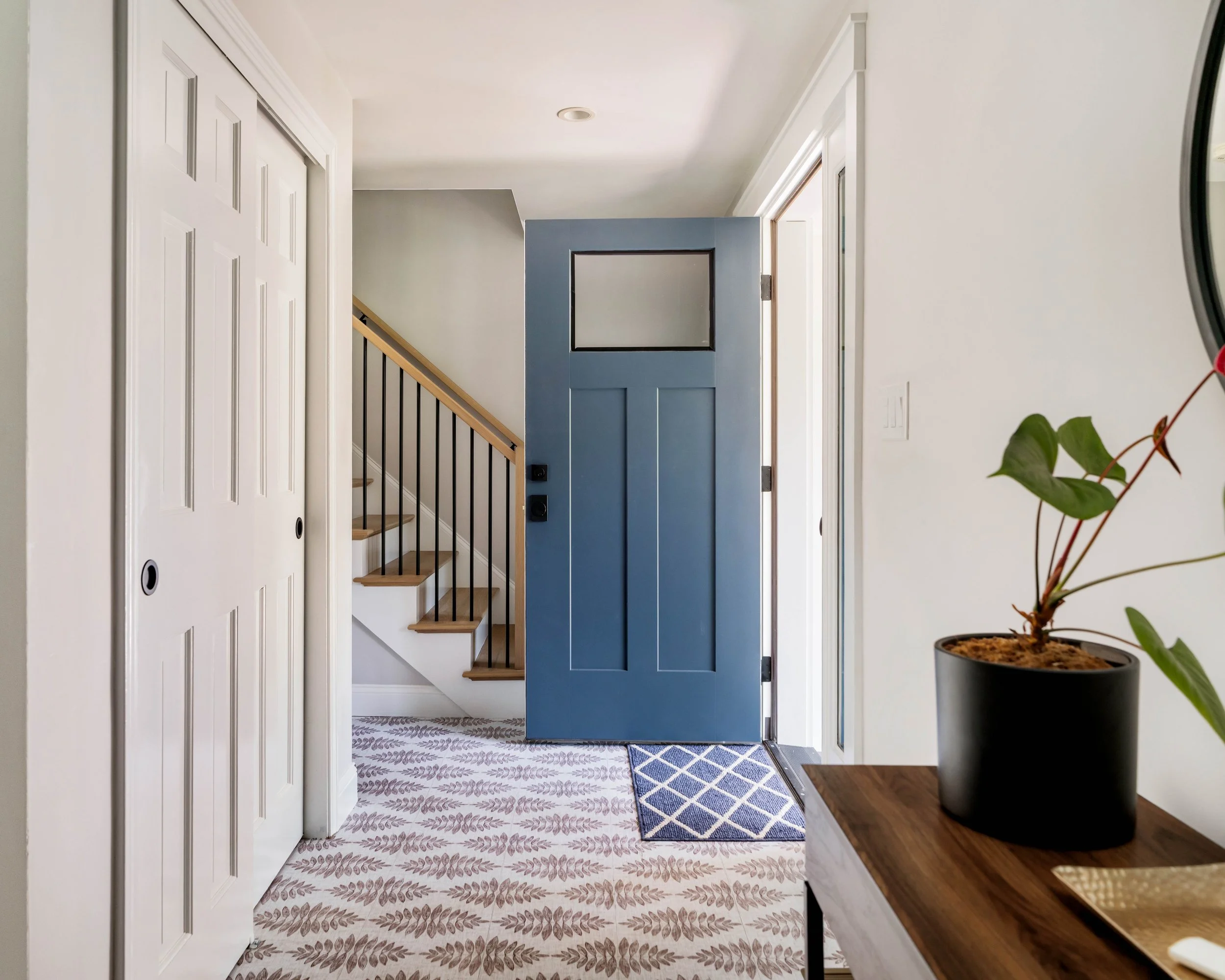 Foyer-04210.jpg