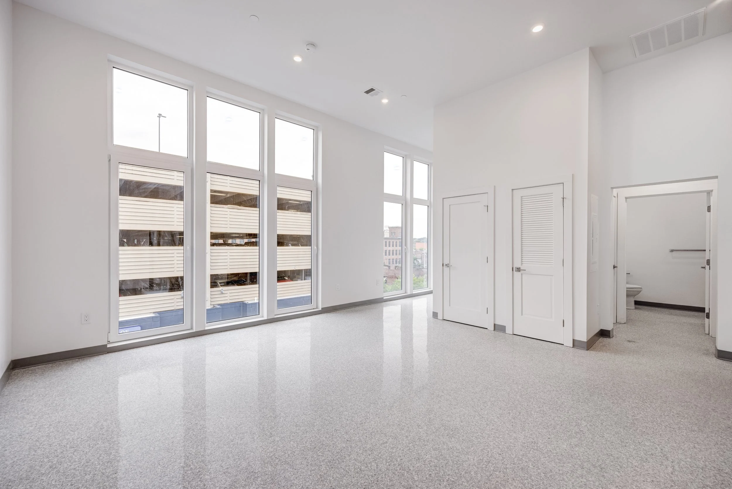 Copy of 80 Middlesex St. 302 Studio-12.jpg