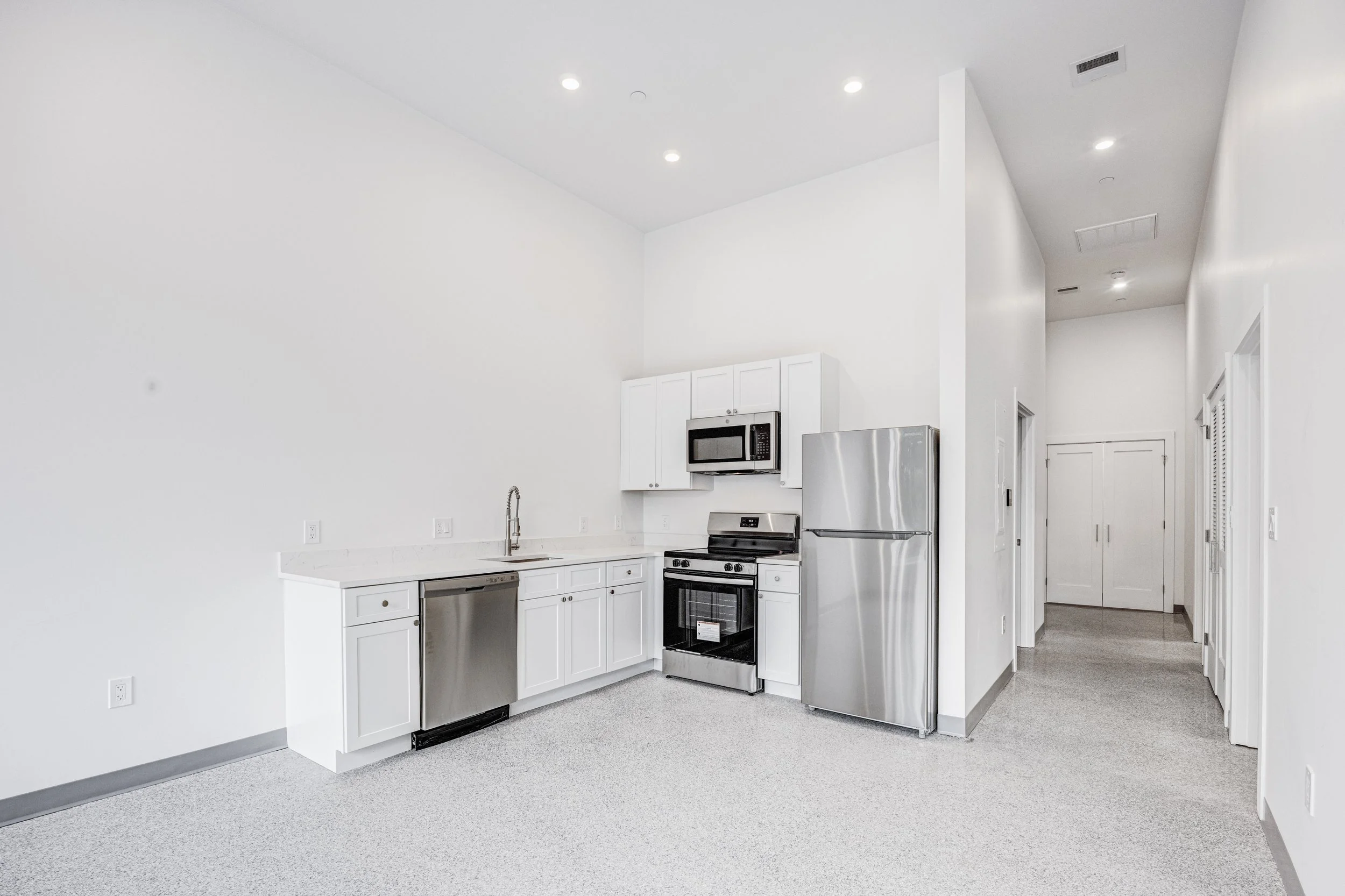 Copy of 80 Middlesex St. 306 (2 Bedroom)-4.jpg