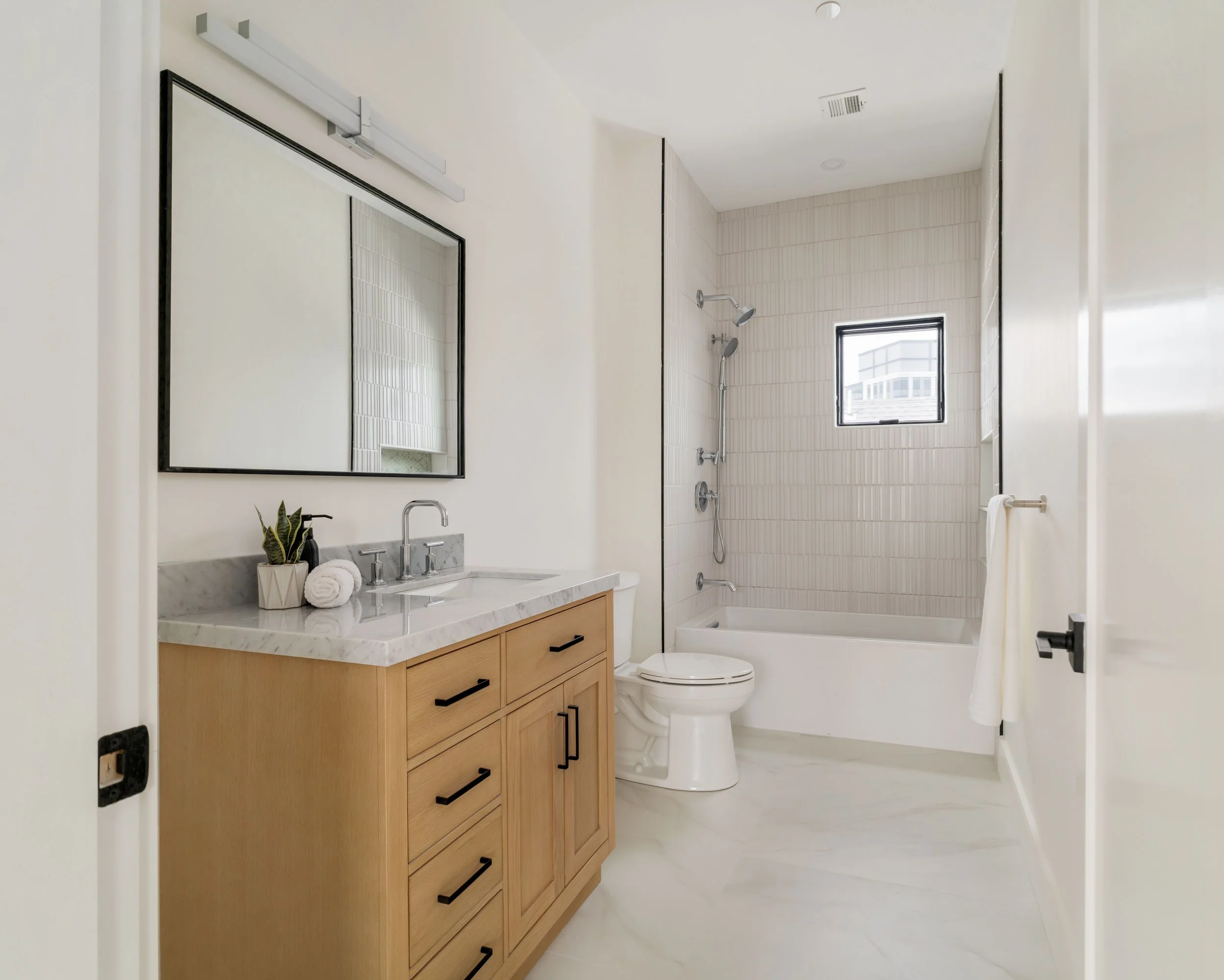 BATH-00391.jpg