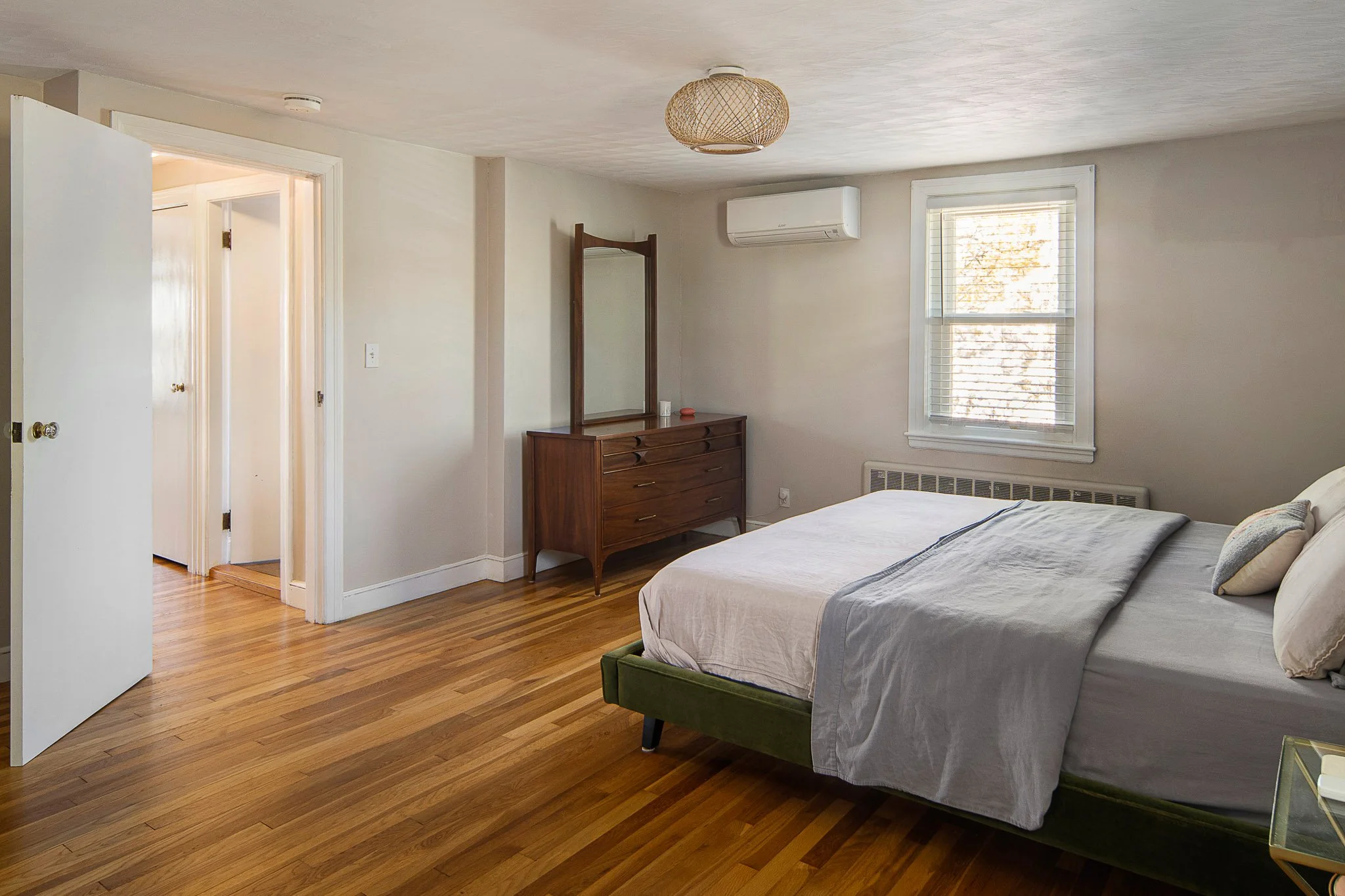 MLS_2_INTERIORS(9).jpg