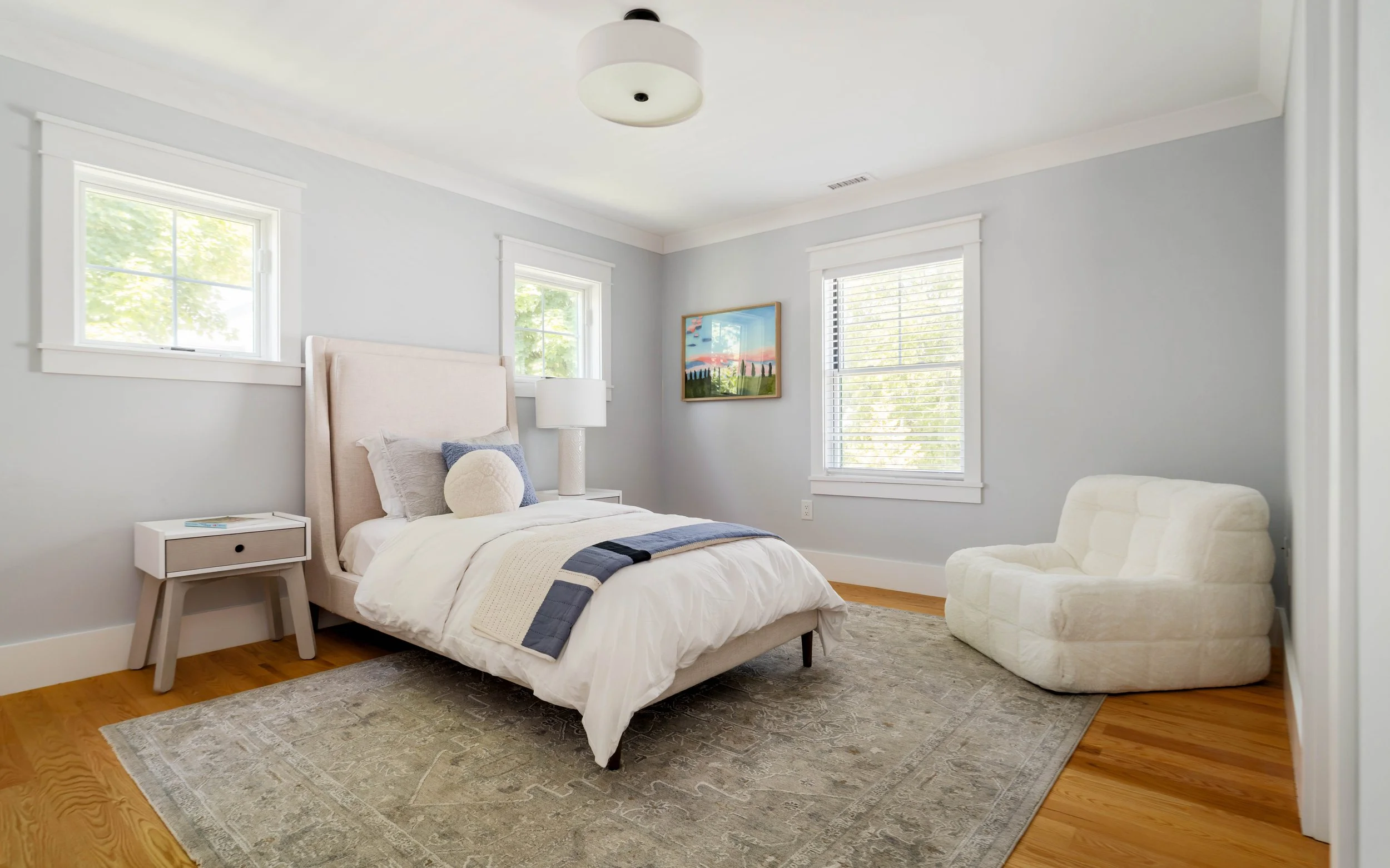 Bed 1-04871.jpg
