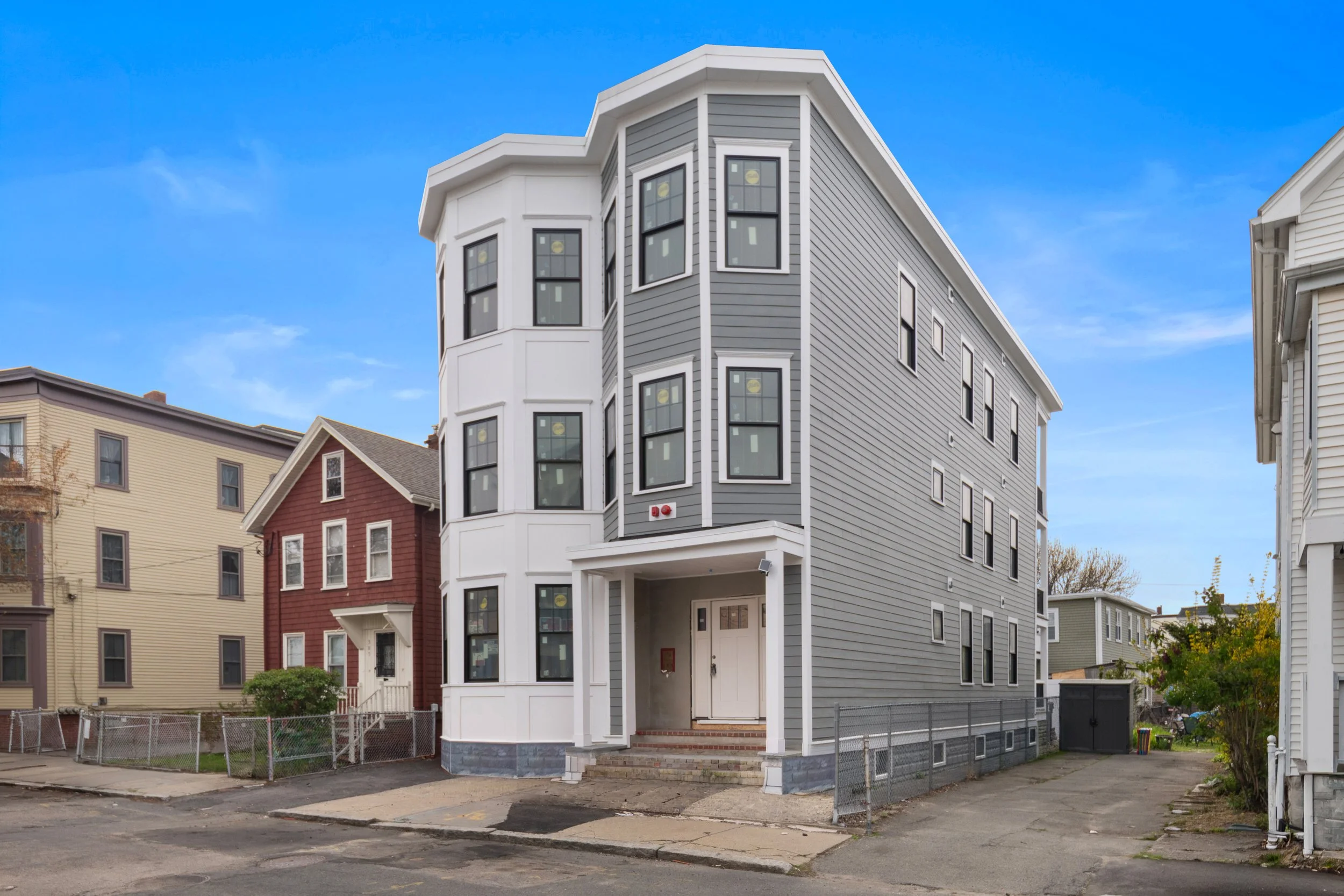 WEB-PRINT_-1_EXTERIORS(5)-Edit.jpg